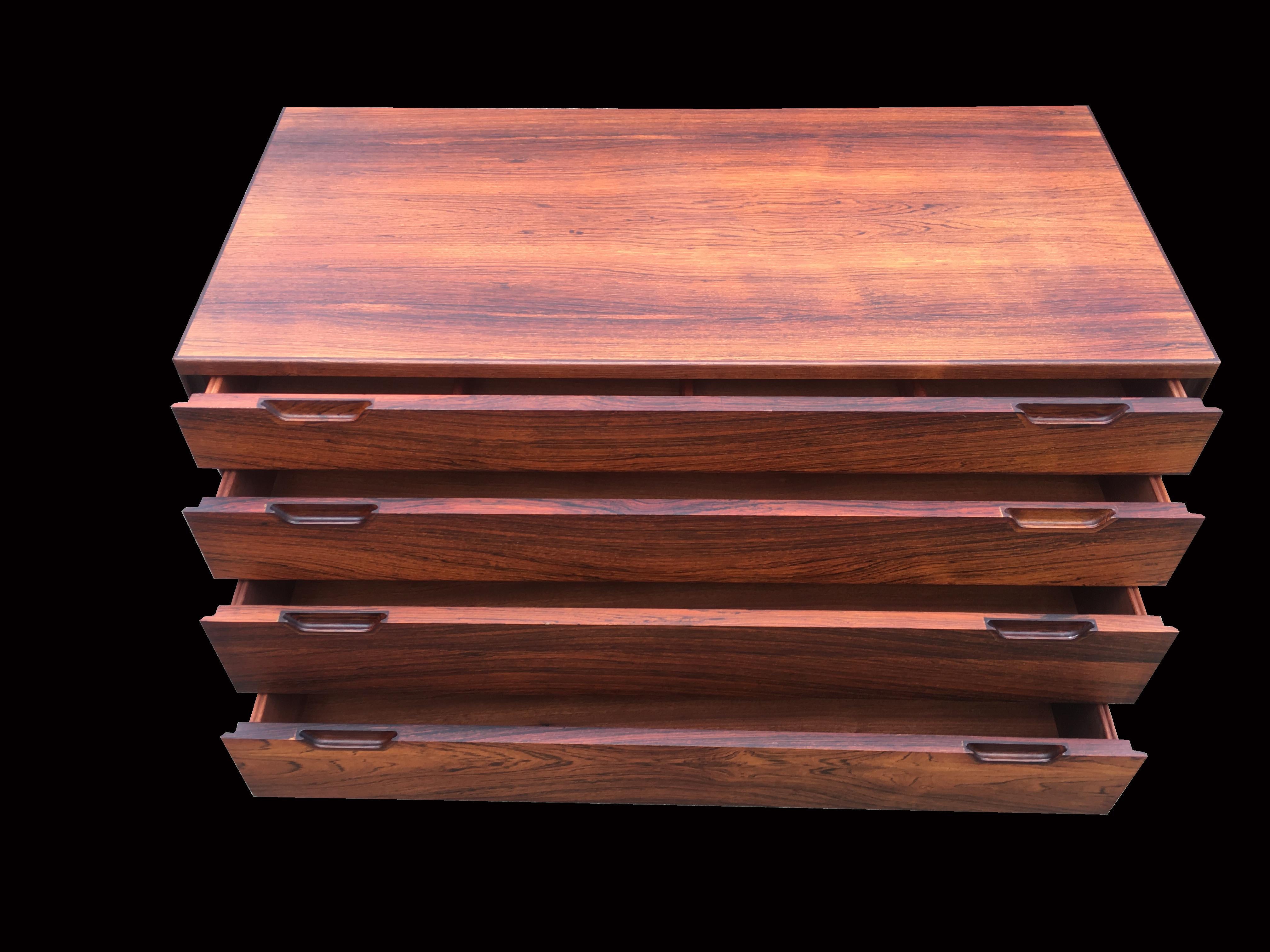 hardwood chest of drawers