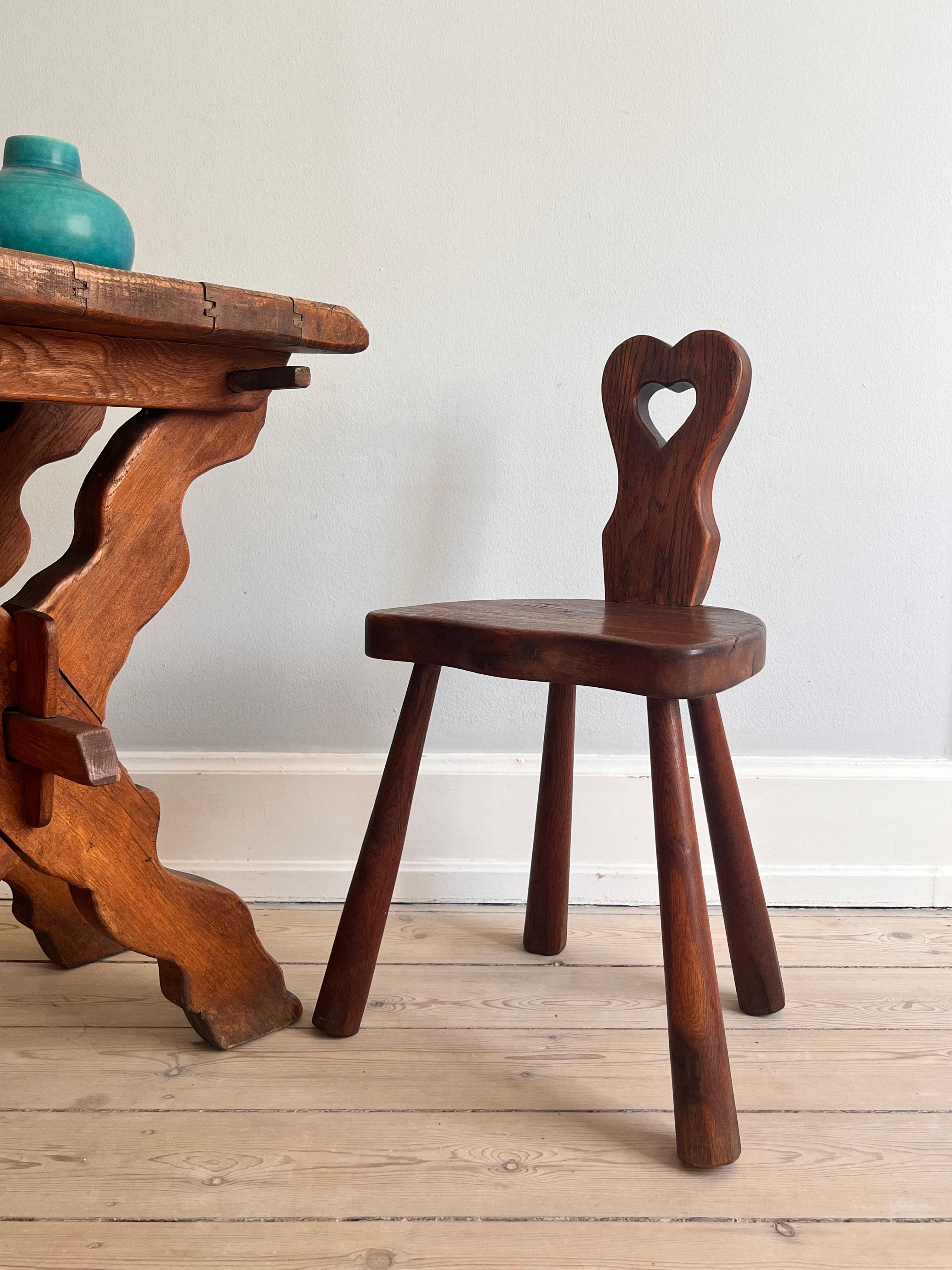 Danish heart-shaped folk chair from the 1920s For Sale 6