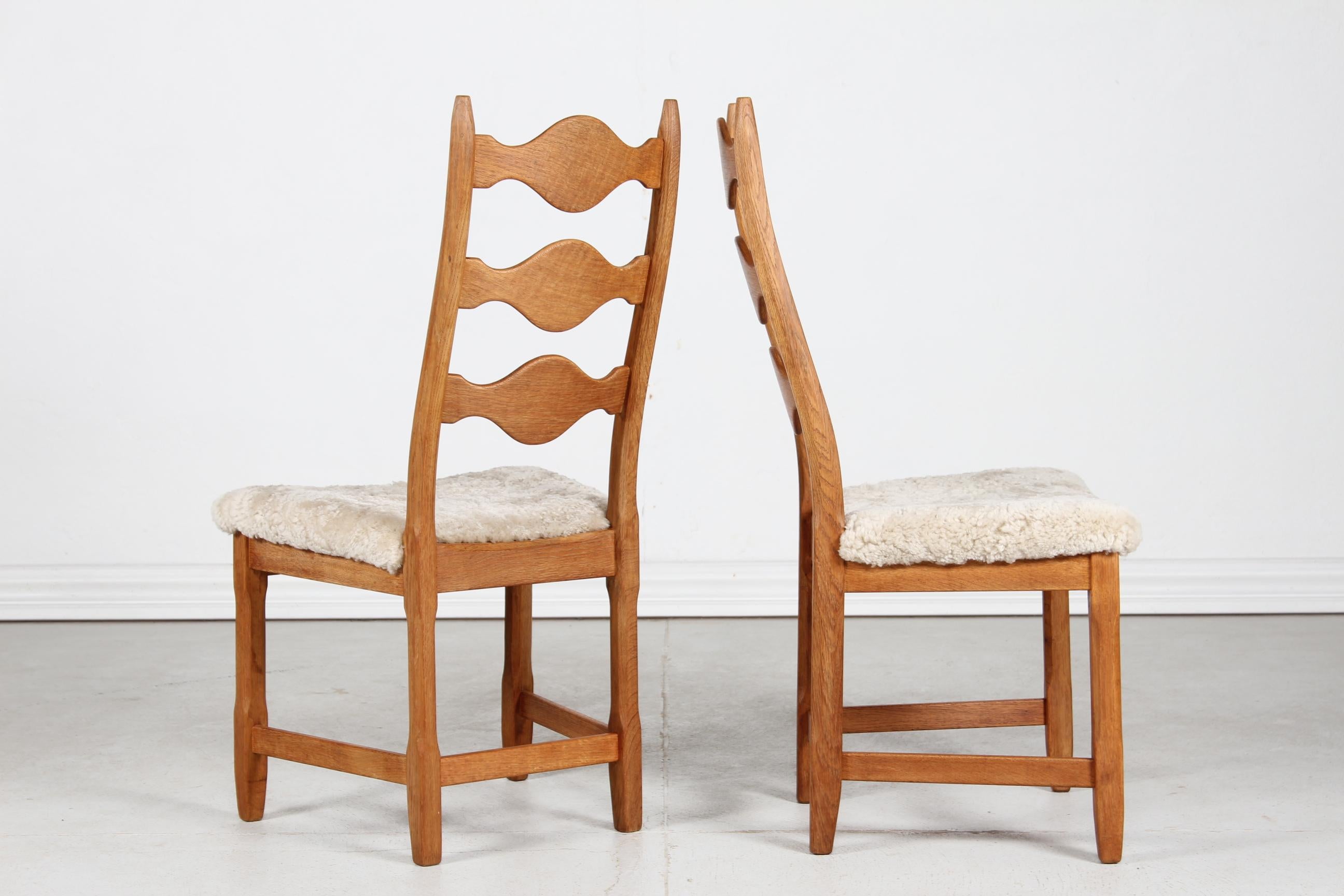 Mid-Century Modern Set of 2 Danish Henning Kjærnulf Chairs of Solid Oak with Sheepskin, 1970s