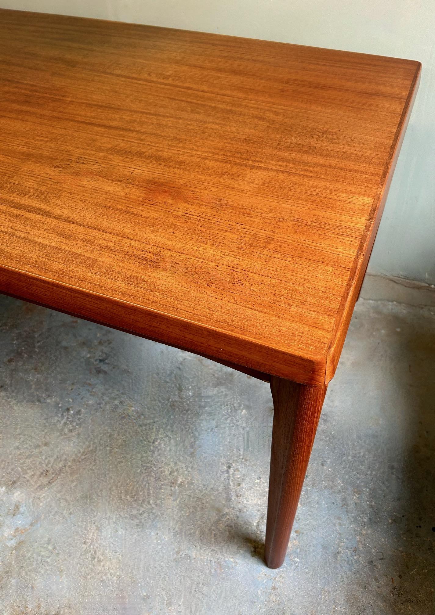 Danish Henning Kjærnulf for Vejle Møbelfabrik Teak Extending Dining Table 1960s For Sale 6