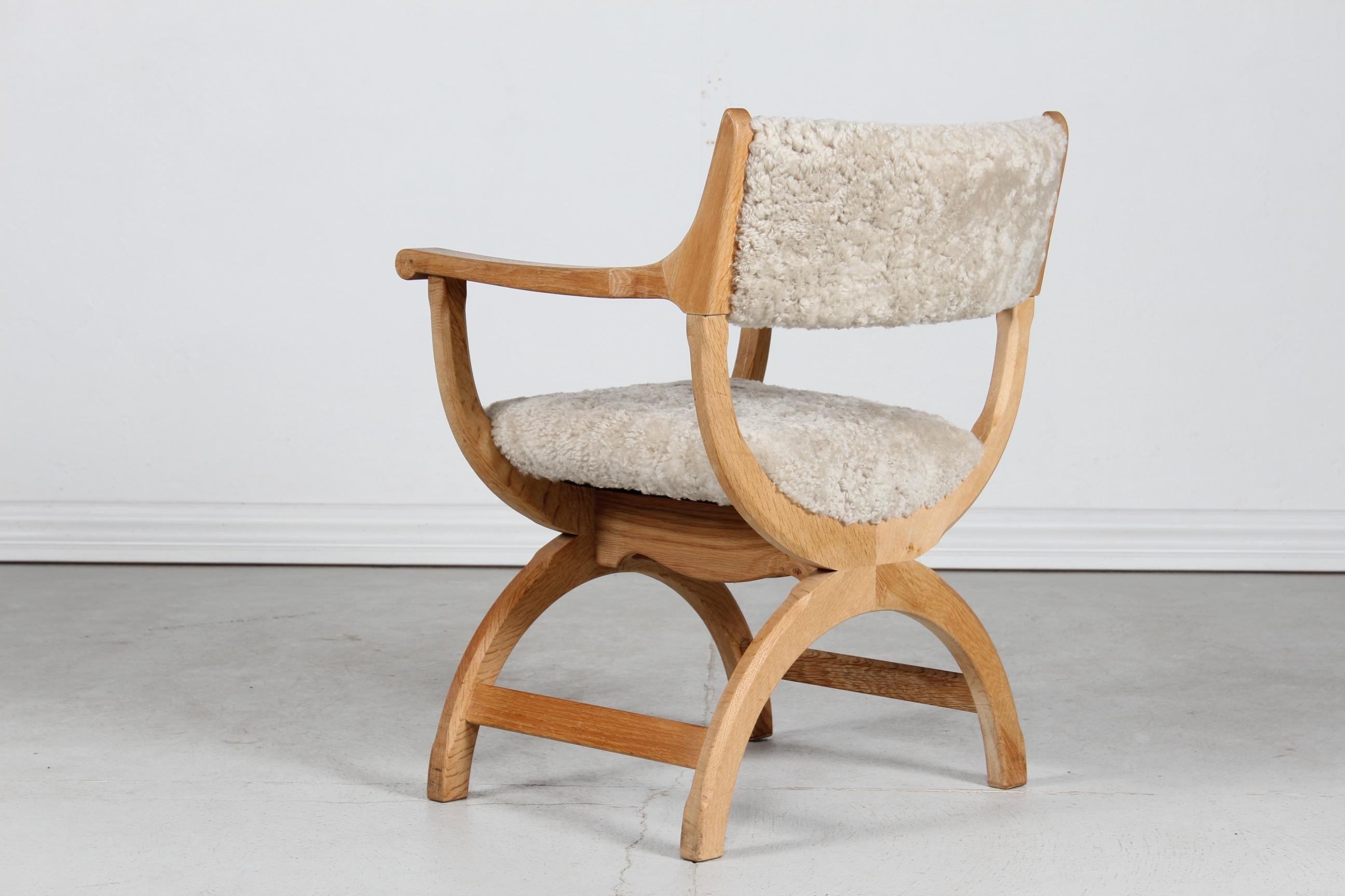 Danish Henning Kjærnulf Kurul Chair by EG Møbler of Solid Oak + Sheep Skin 1970 In Good Condition In Aarhus C, DK