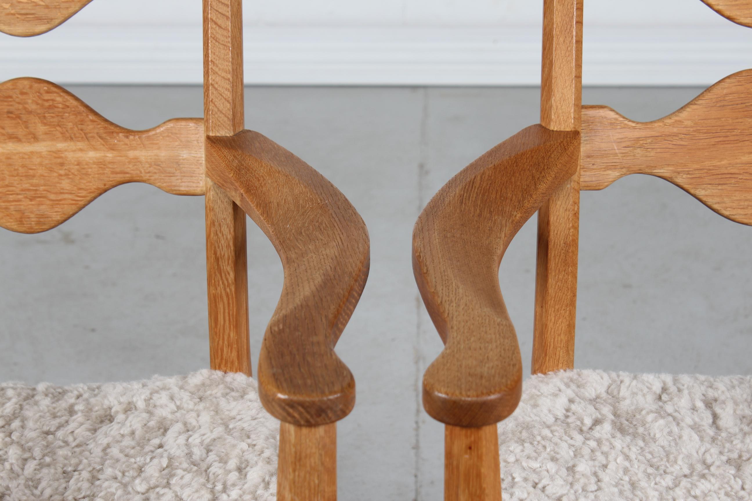 Sheepskin Danish Henning Kjærnulf Style 2 + 6 Chairs of Solid Oak with Sheep Skin 1970s