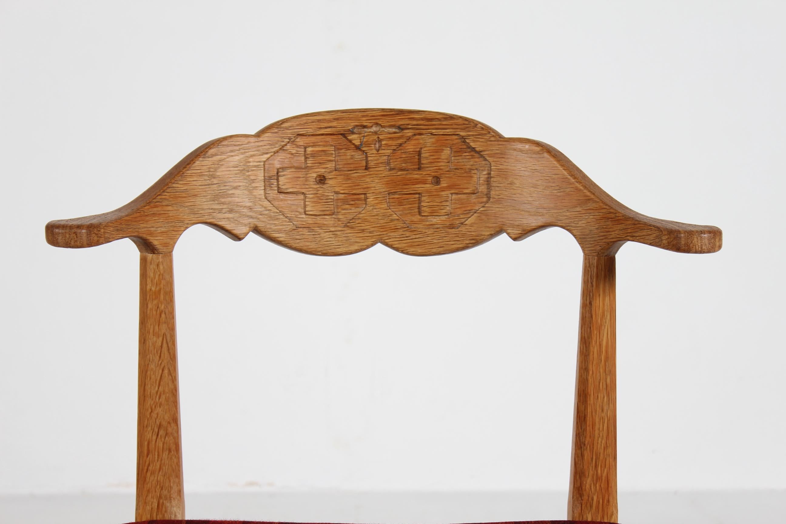 Danish Henning Kjærnulf Style Set of 6 Dining Chairs of Solid Oak 1970s For Sale 6