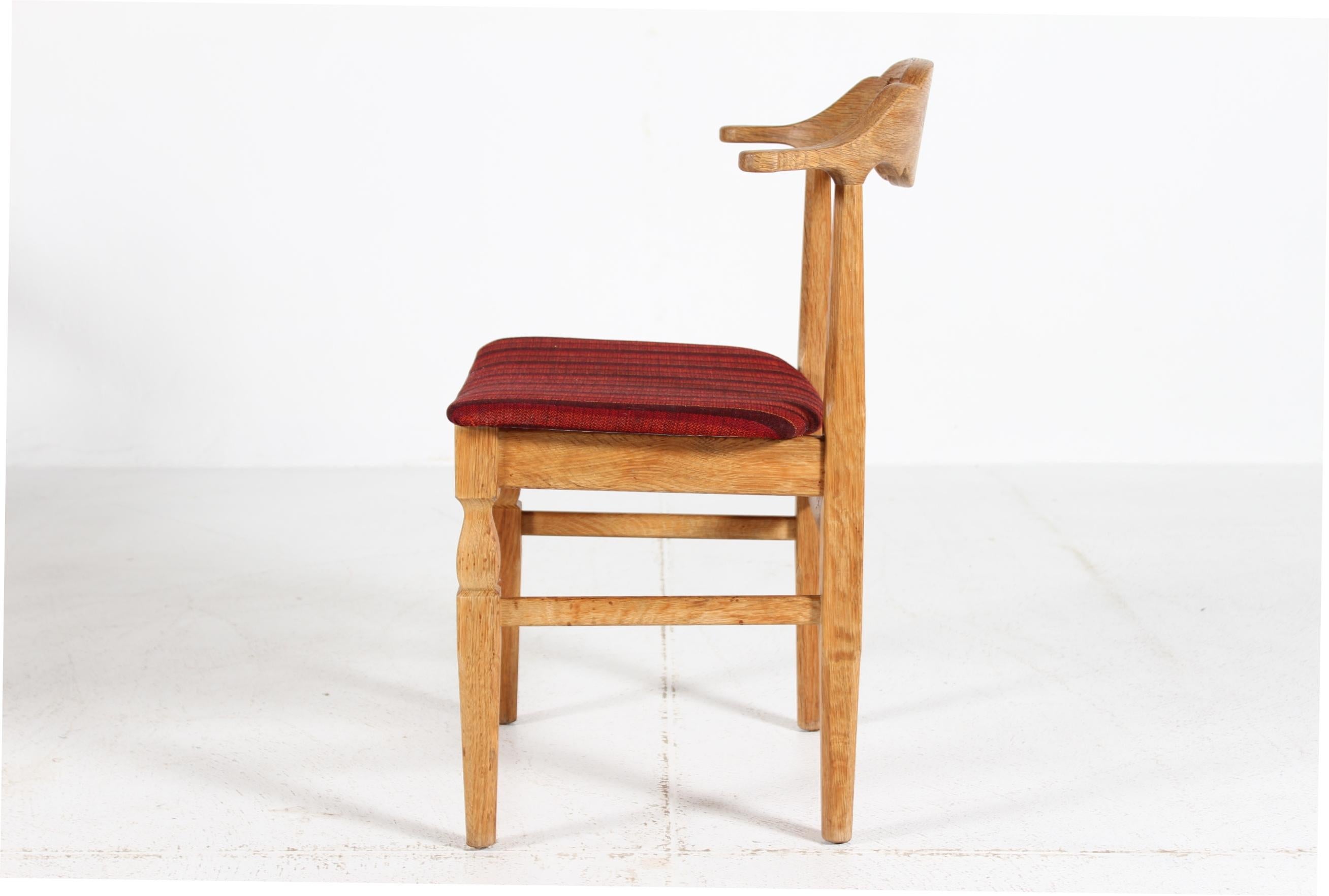 Danish Henning Kjærnulf Style Set of 6 Dining Chairs of Solid Oak 1970s For Sale 2