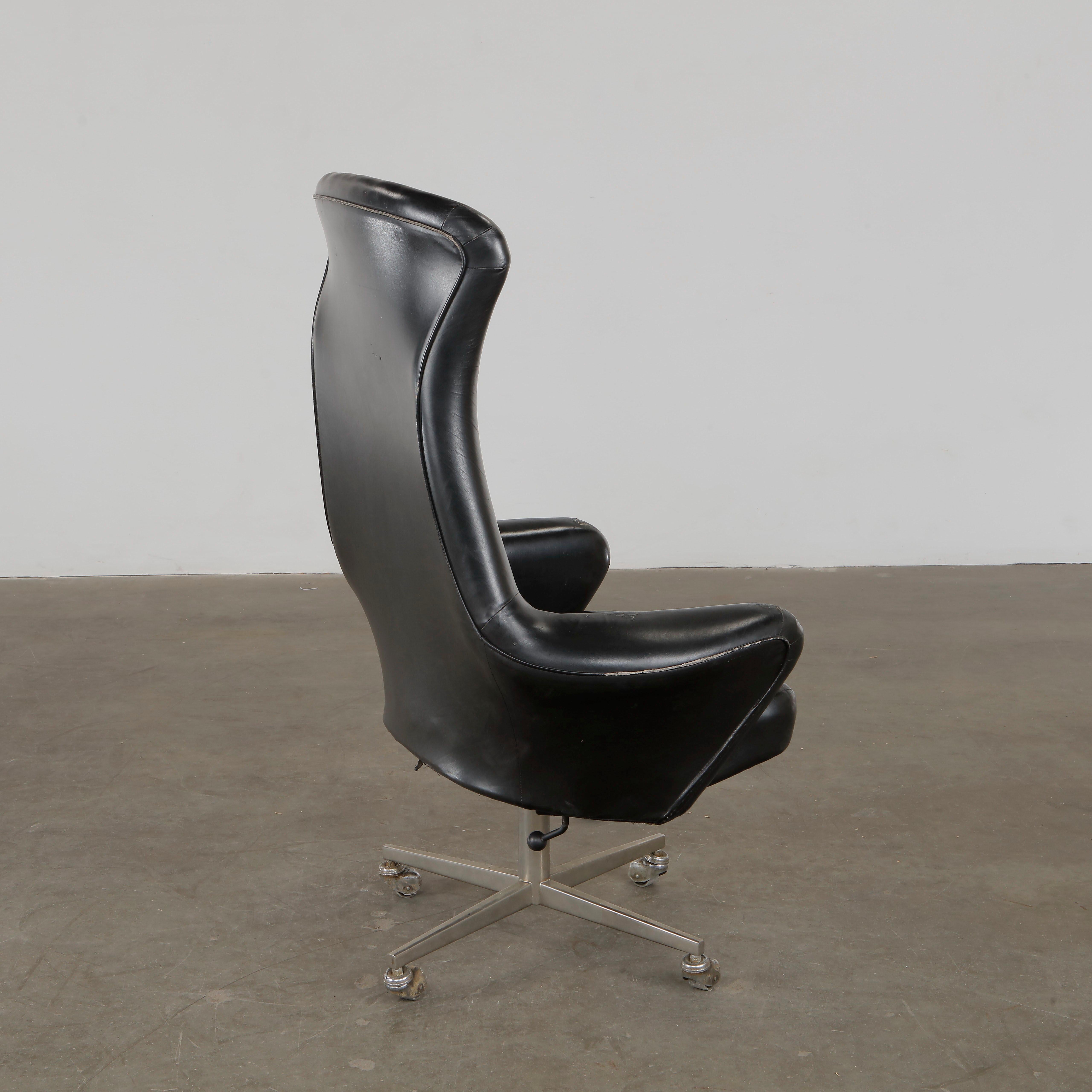 Métal Chaise de direction danoise à dossier haut, années 1960 en vente
