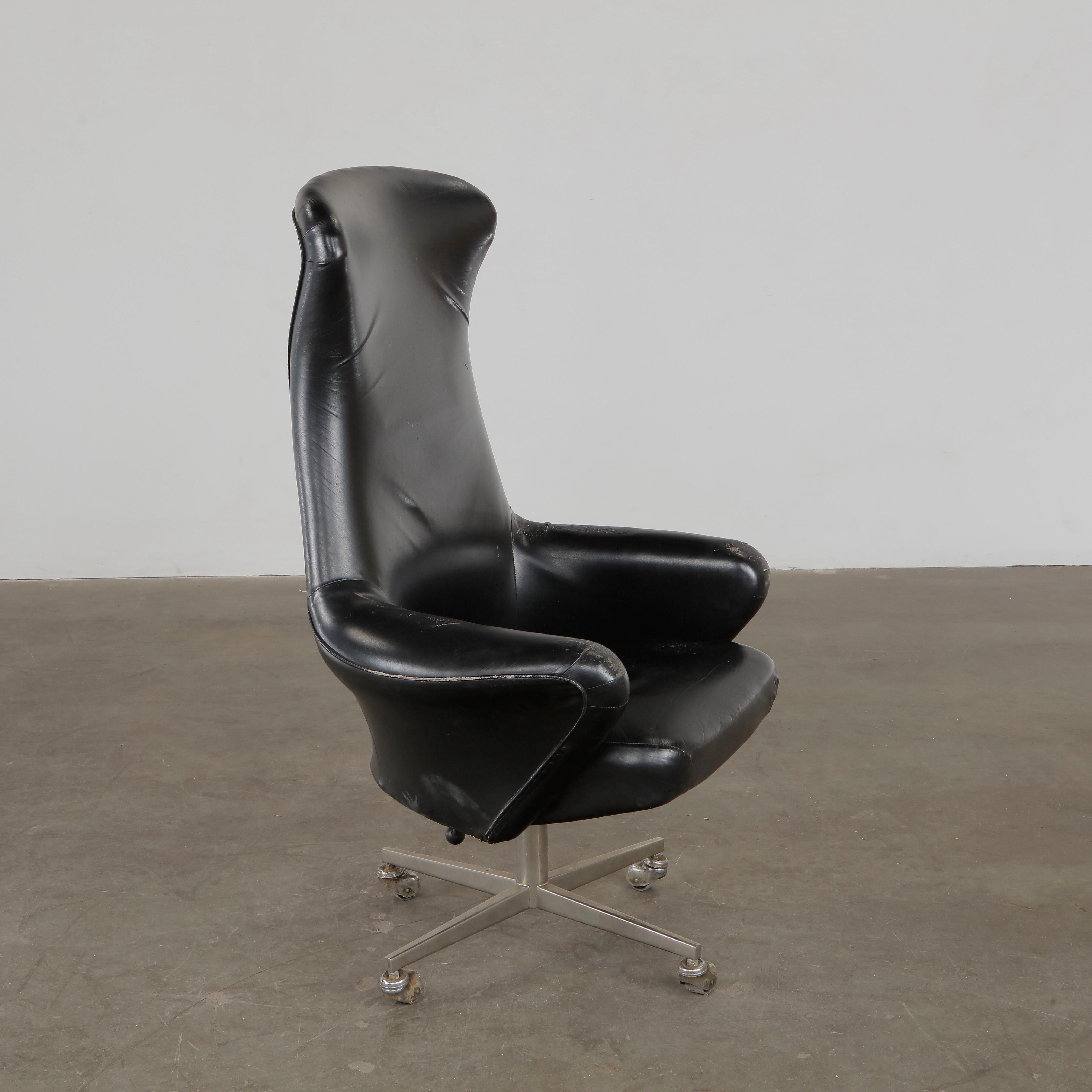 Chaise de direction danoise à dossier haut, années 1960 en vente 2