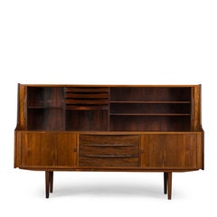 Buffet danois en palissandre à portes tambour par Farstrup Mobler, années 1960