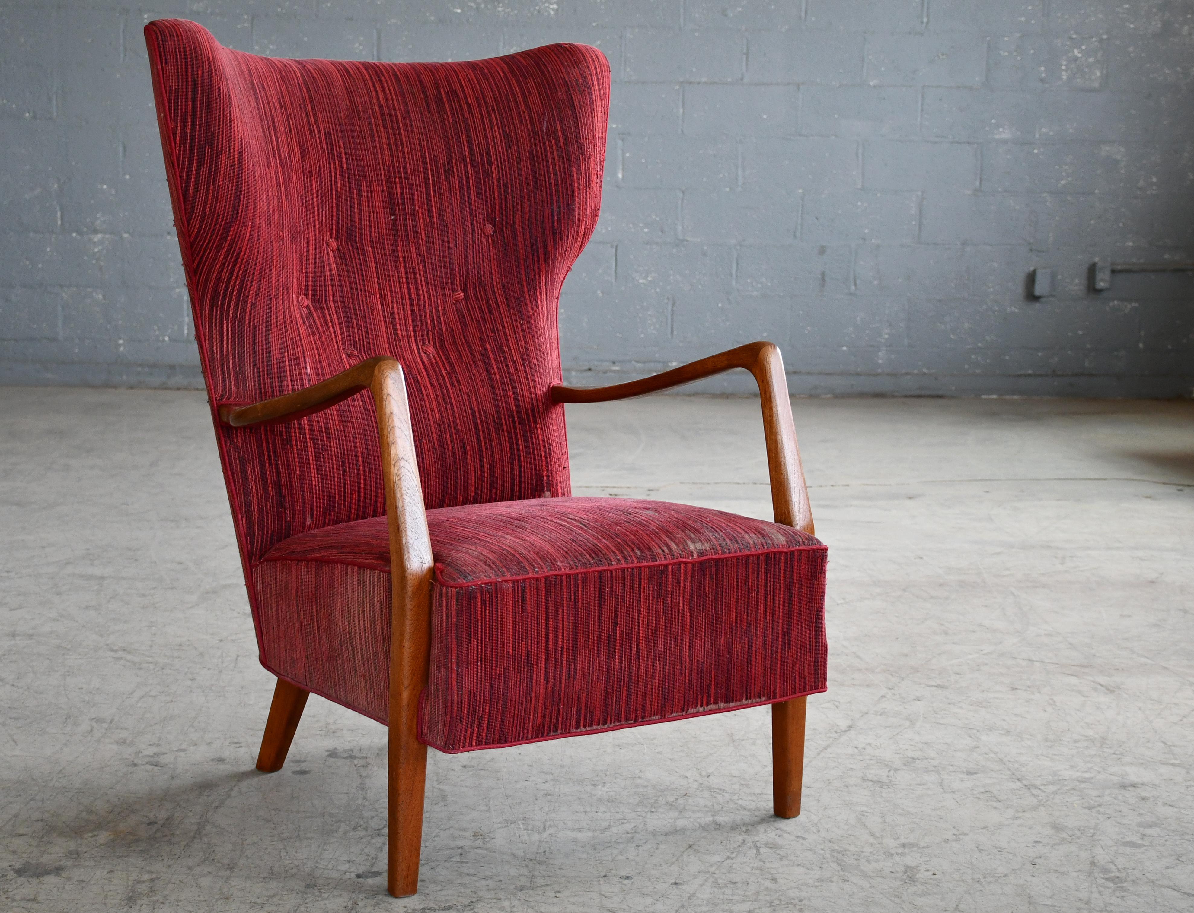 Dänischer Hochlehner-Sessel von Peter Hvidt und Orla Molgaard im Zustand „Gut“ im Angebot in Bridgeport, CT