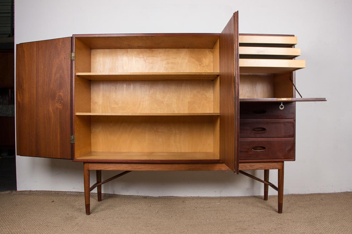 Tablero alto danés de teca y roble por Kurt Ostervig para Randers Mobelfabrik 1960. en venta 4