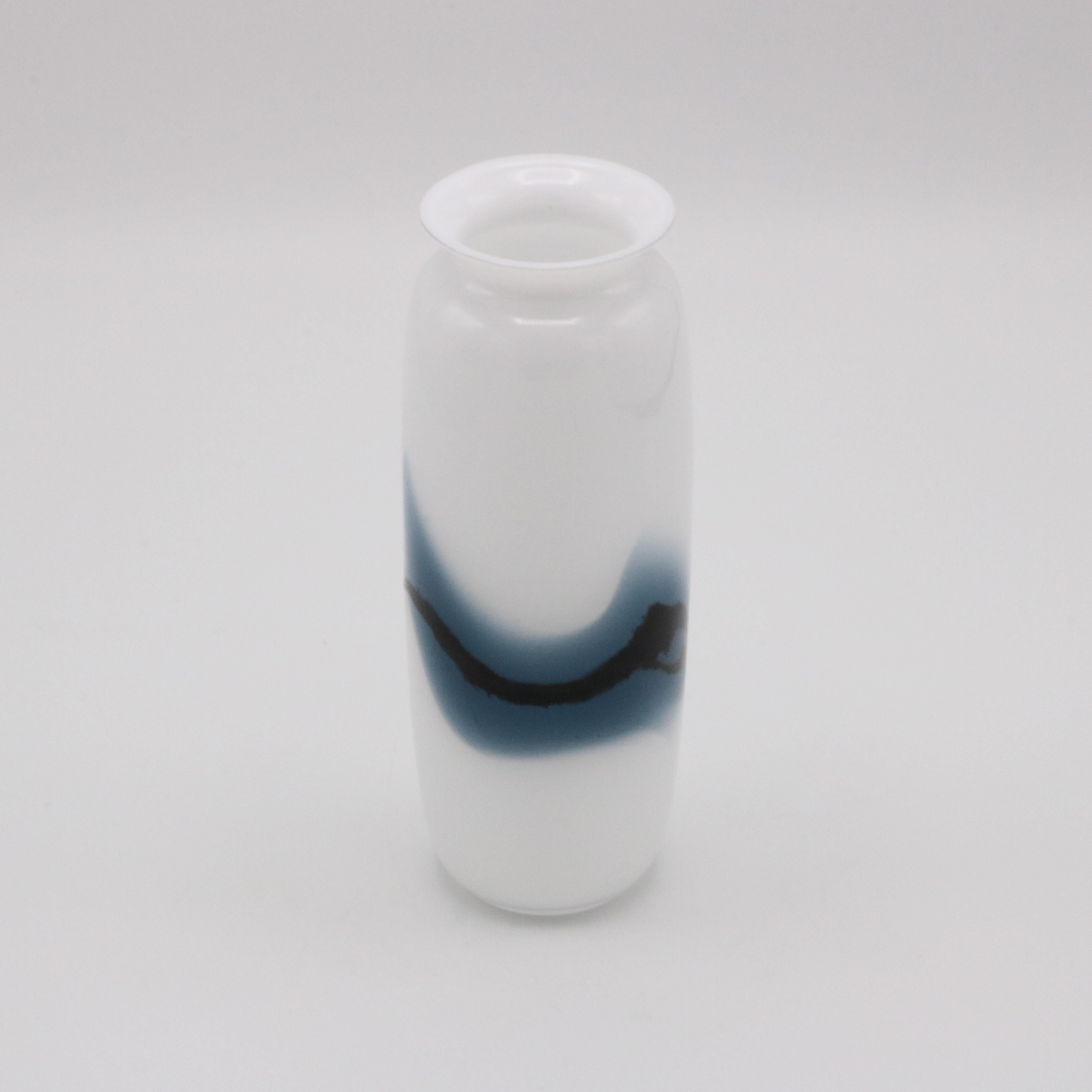 Vaso di vetro danese Holmegaard Michael Bang Danimarca 1970 In condizioni buone in vendita a New York, NY