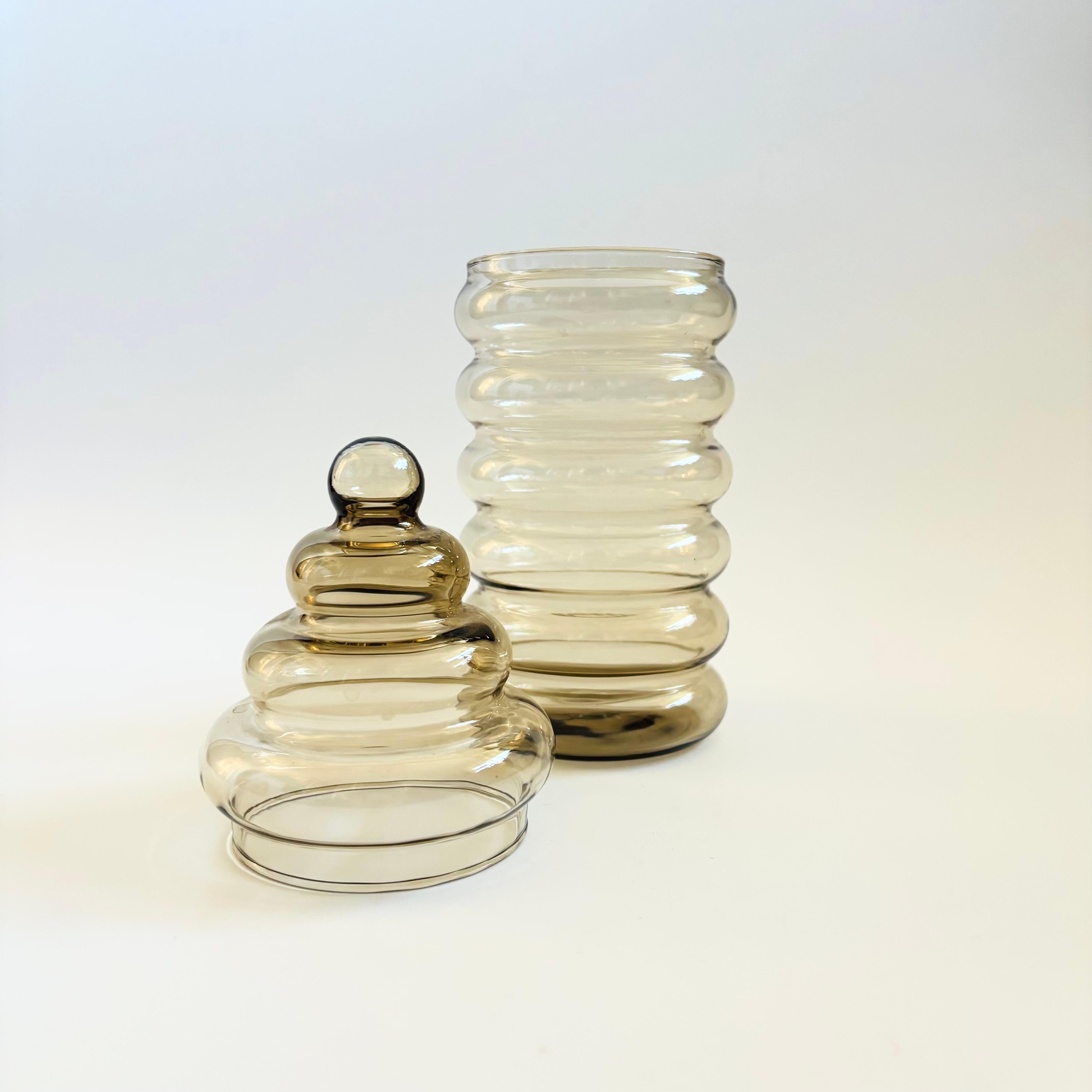 Barattolo da farmacia in vetro danese Holmegaard Primula Smoke in vendita 2