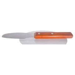 Cuchillo danés enorme con mango de madera