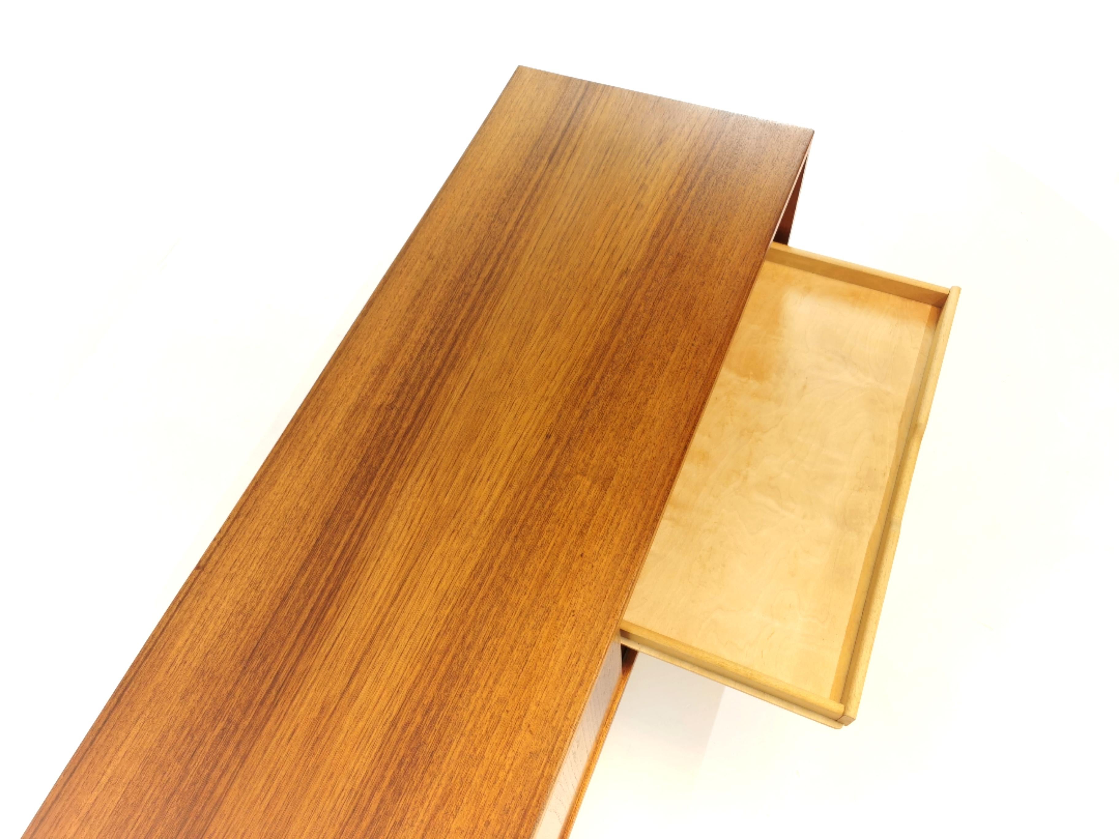 Dänische Hundevad Sideboard Schrank Media Unit 1960er Midcentury Vintage (20. Jahrhundert)