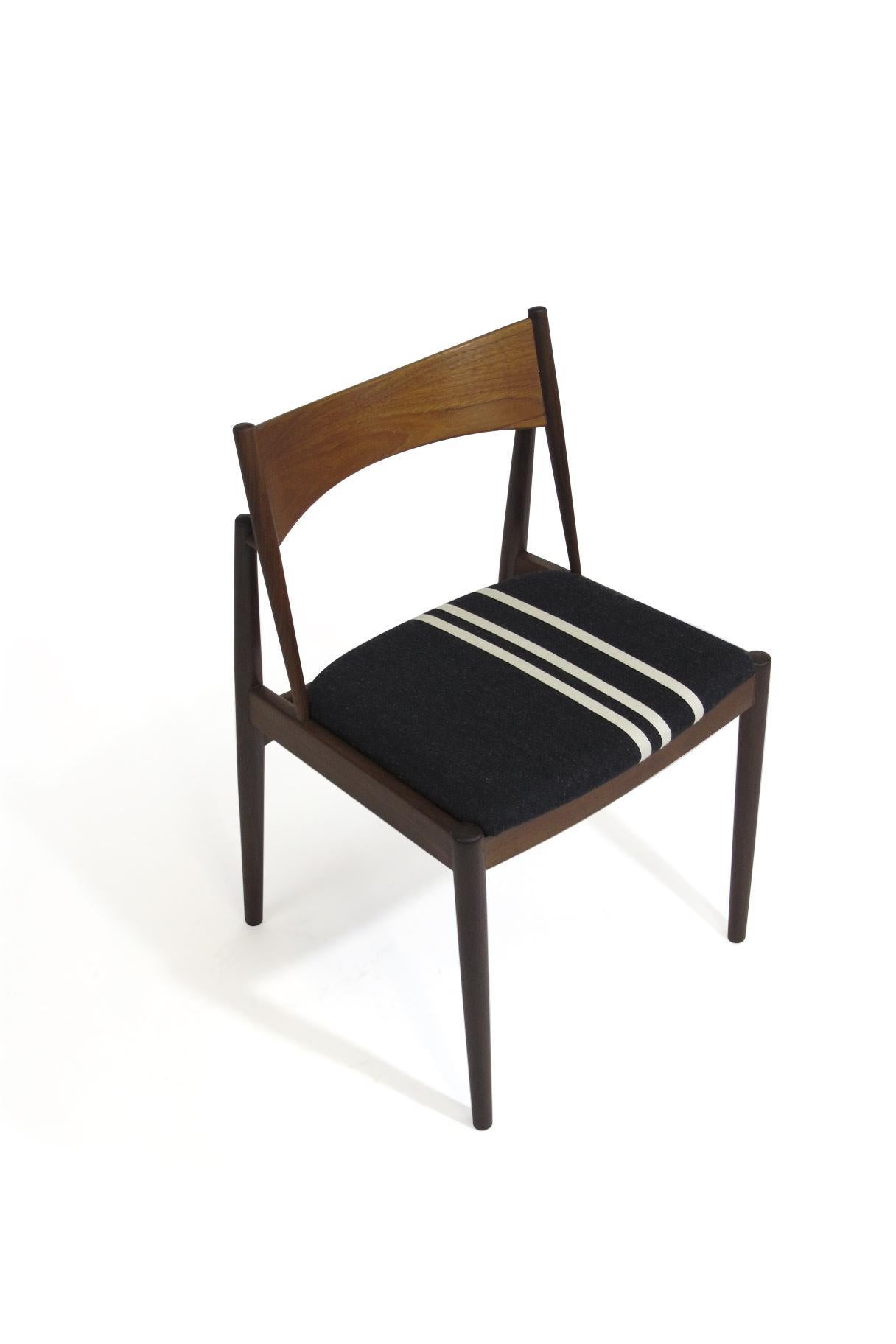 Danish H.W Klein Teak Dining Chairs, Set of Four 1