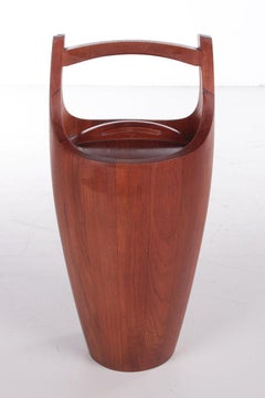 Secchiello per il ghiaccio danese di Jens Harald Quistgaard, realizzato da Dansk Designs