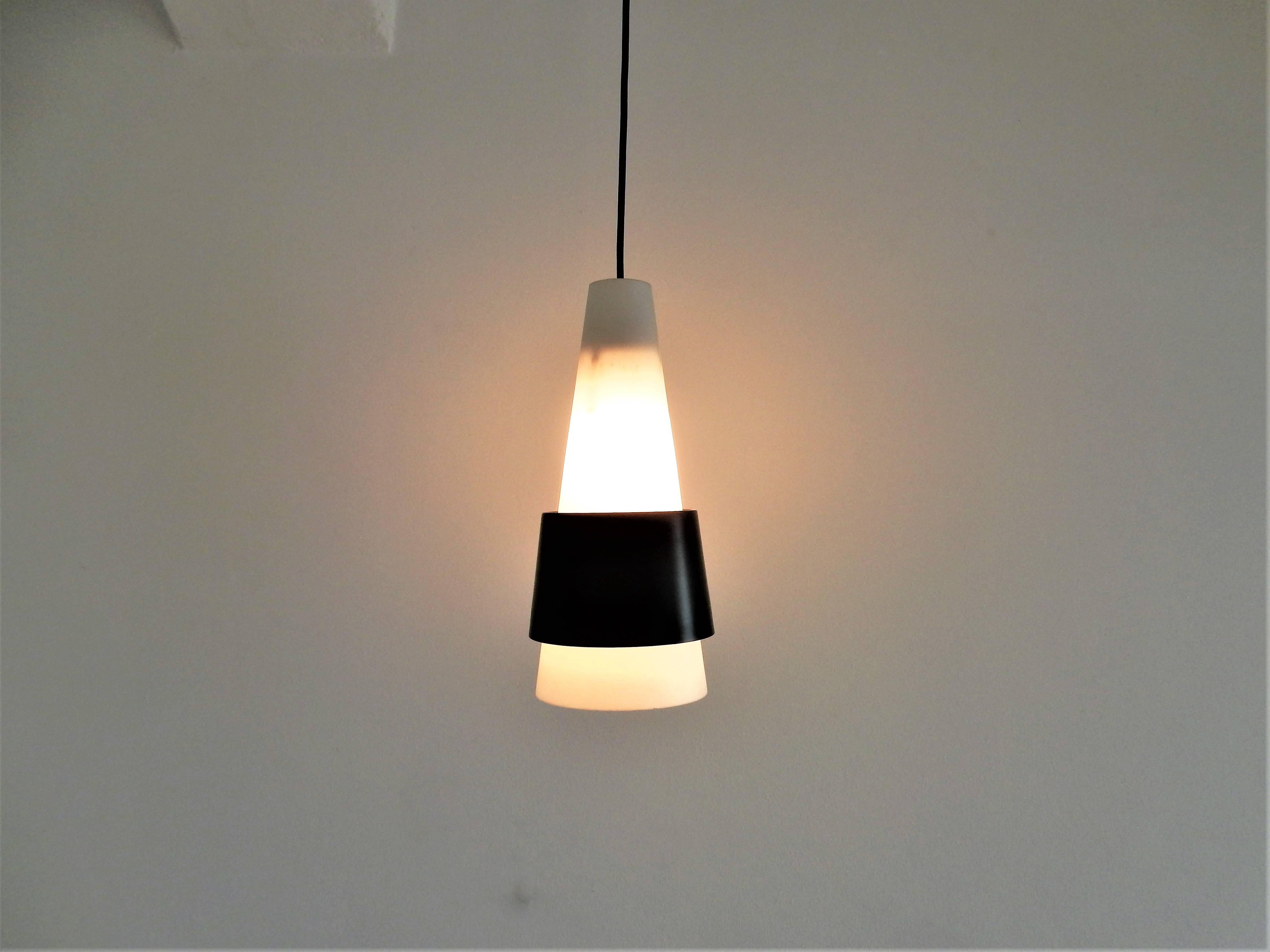 Danish Imported White Opaline Glass Pendant Lamp with Black Metal Ring, 1960s In Excellent Condition For Sale In Steenwijk, NL