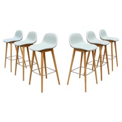 Sgabelli da bar Iskos-Berlin di Muuto, in pelle blu e fibra, con base in legno - Set da 6