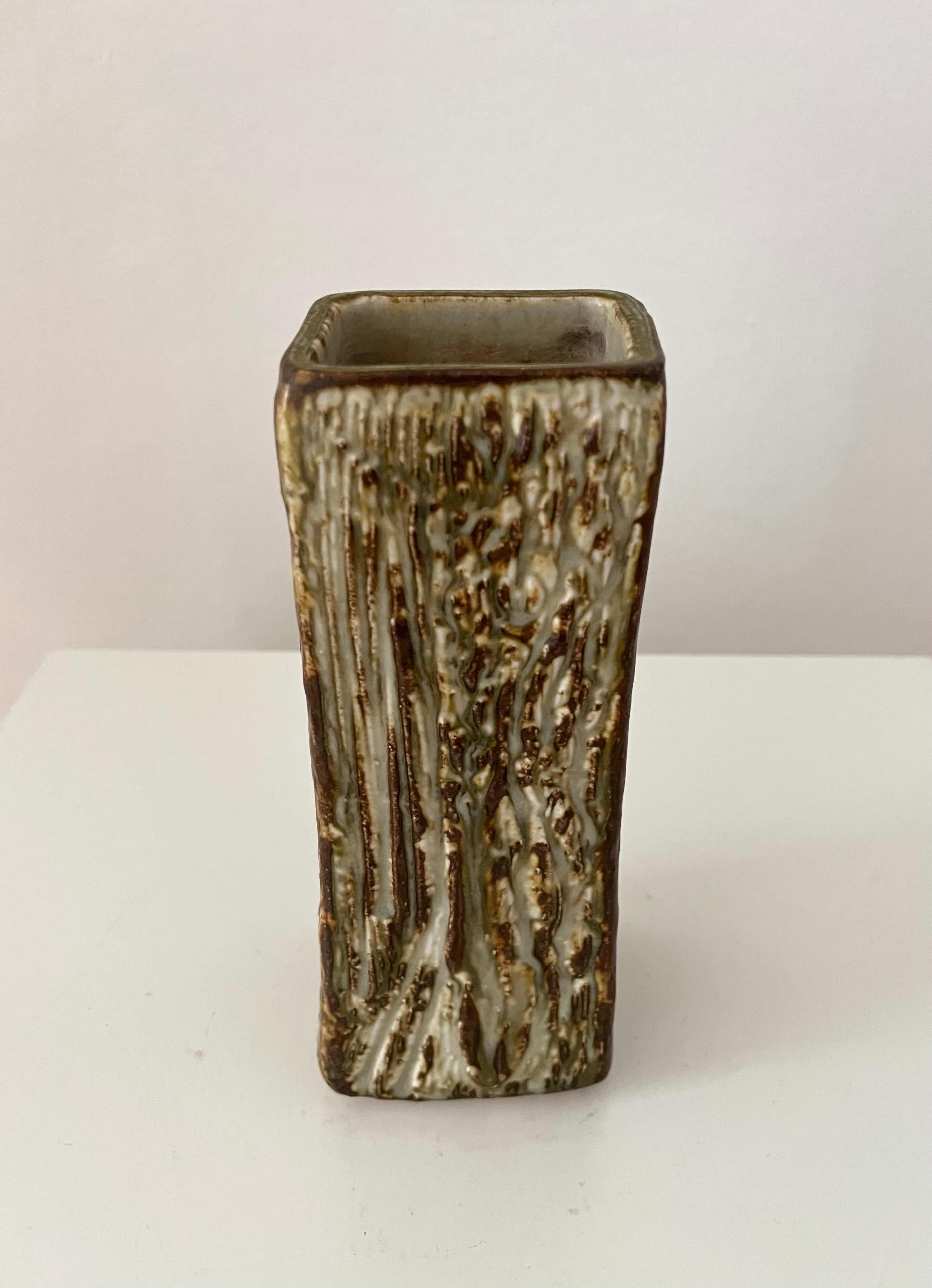 Mid-Century moderno Vaso in gres danese Jørgen Mogensen 1960 Studio A Decorazioni organiche in vendita