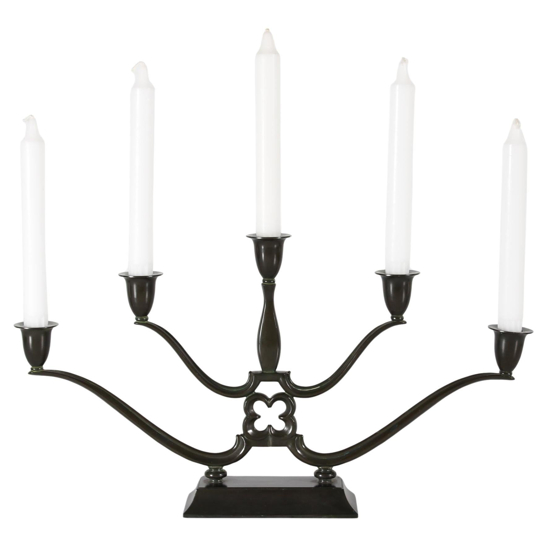 Candelabro danés Just Andersen Art Decó de 5 brazos de metal disco nº 1352, años 30