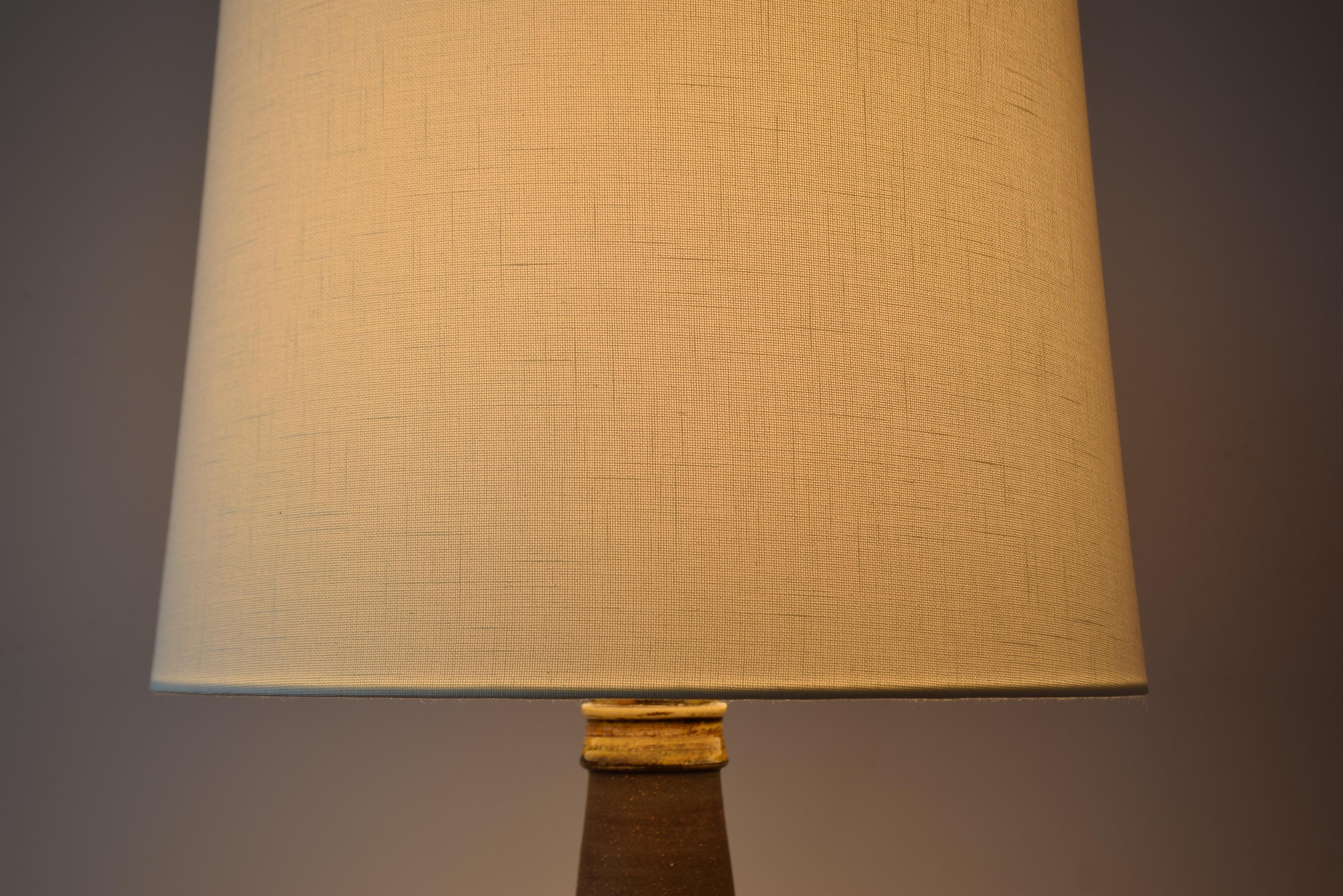 Danish Kähler HAK Tall Table Lamp Brown and Warm Yellow, Modern Ceramic 1960s For Sale 4