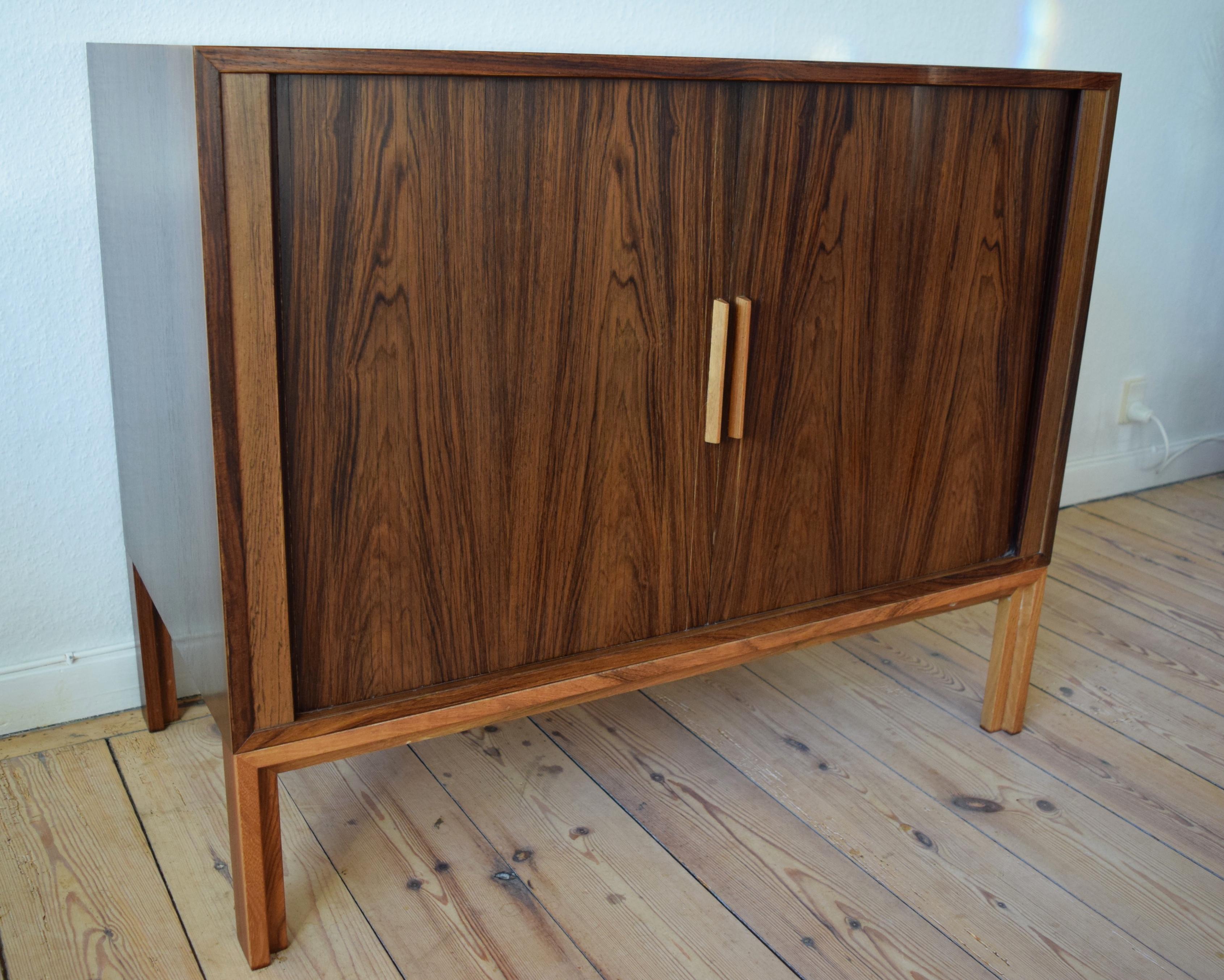 Danish Kai Kristiansen Rosewood Bar Cabinet for FM Møbler, 1960s In Good Condition For Sale In Nyborg, DK