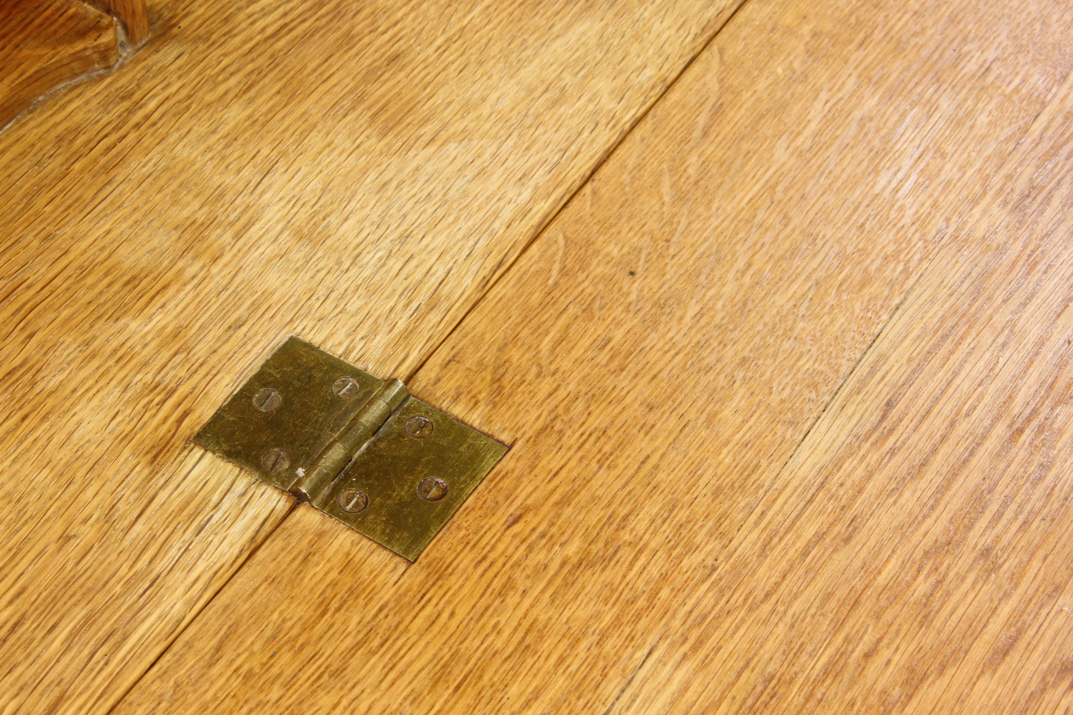 Segreteria danese in Oak in stile Kjærnulf/Barocco, scrivania con fronte inclinato in vendita 12