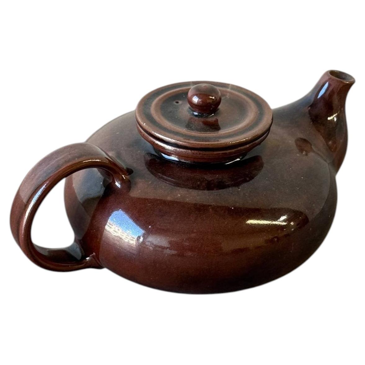Danish Knabstrup Keramik Teapot Vintsge Scandinavian Modern Brown Glazed Ceramic For Sale