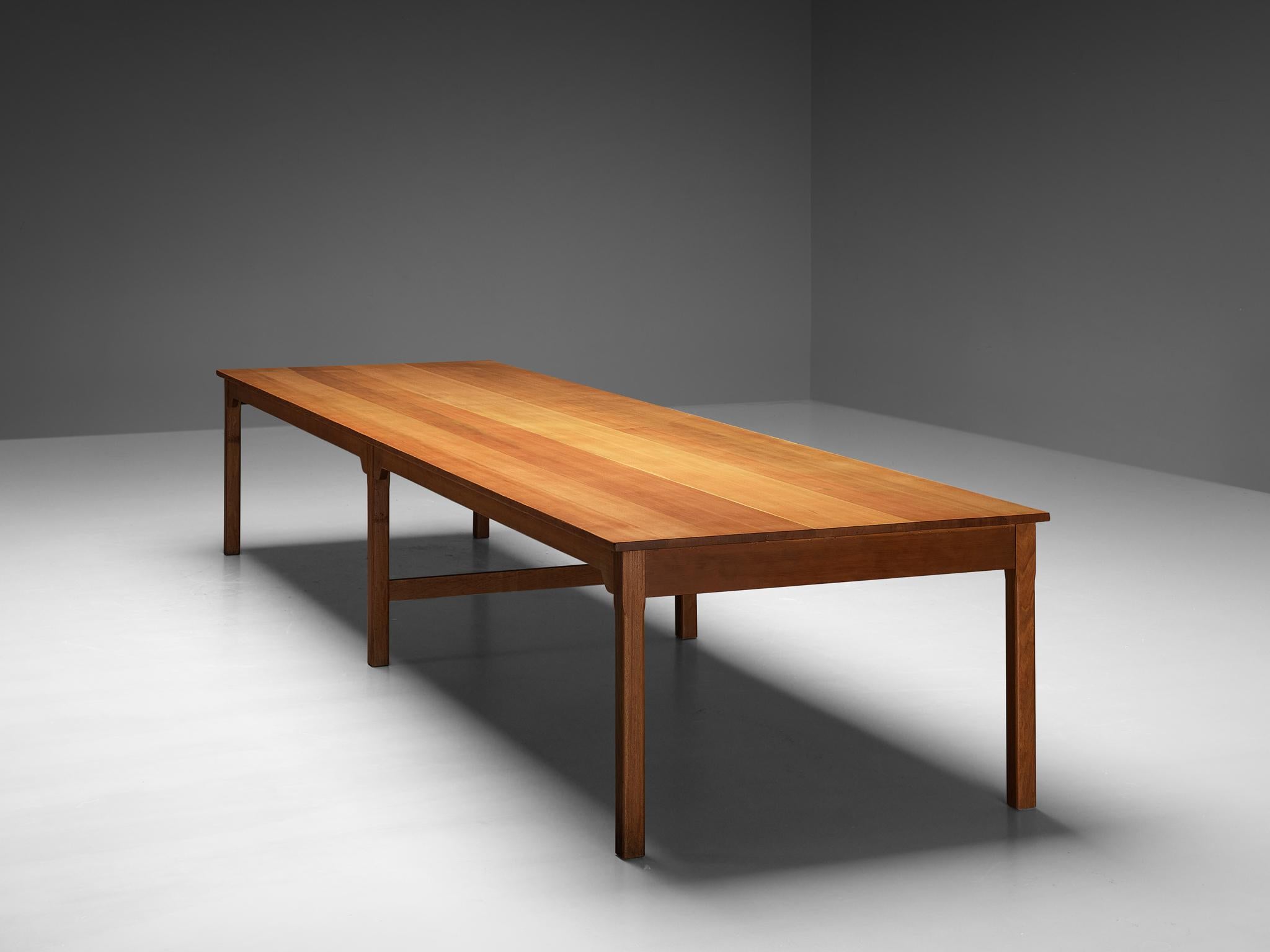 Danish Large Dining or Conference Table in Oregon Pine  For Sale 1