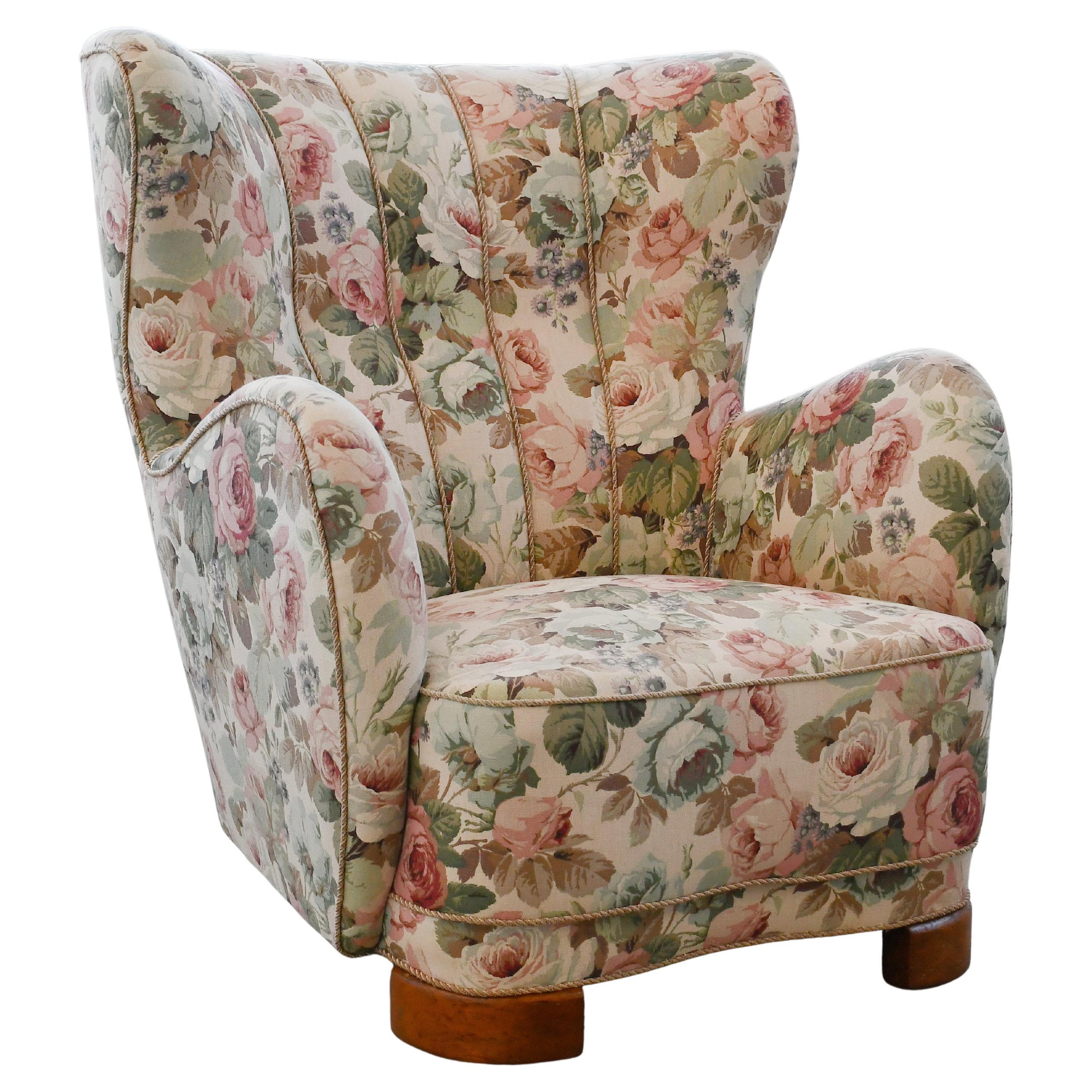 Danish Large Scale Lounge Chair in Floral Fabric 1940s For Sale