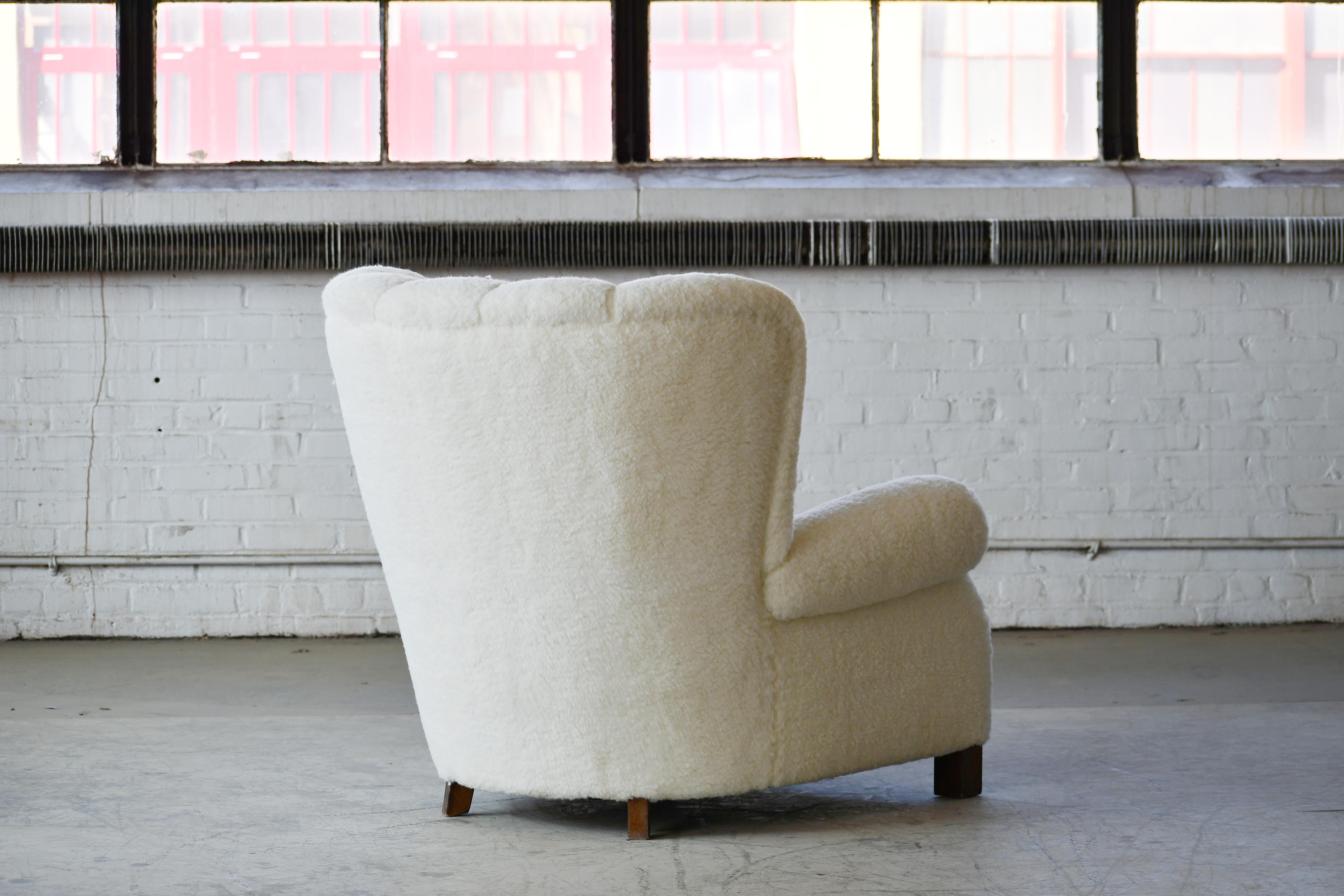 Wool Danish Large Size Fritz Hansen Model 1518 Club Chair in Lambswool, 1940s