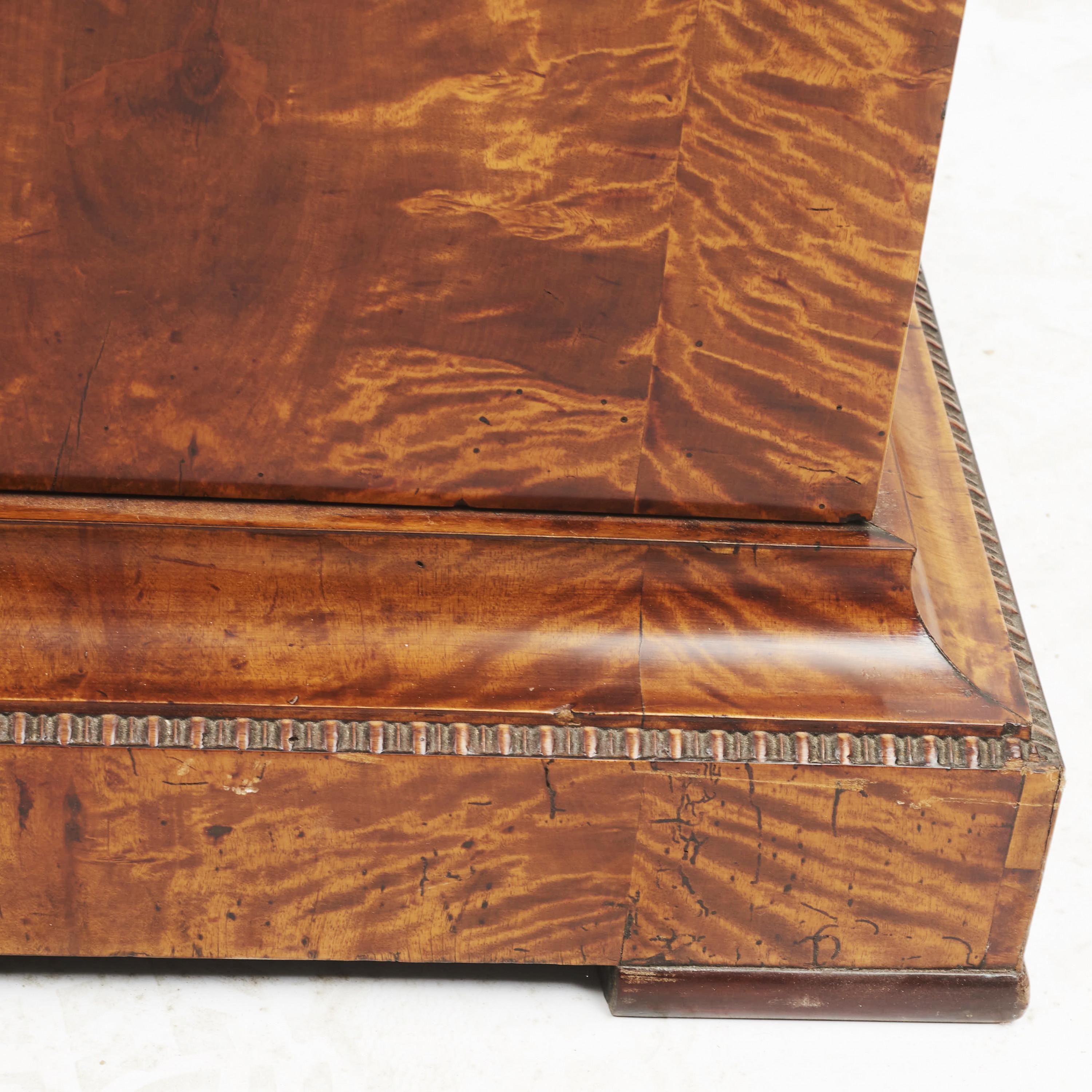 Danish Late Empire 'Biedermeier' Flamed Birch Pedestal Cabinet For Sale 2