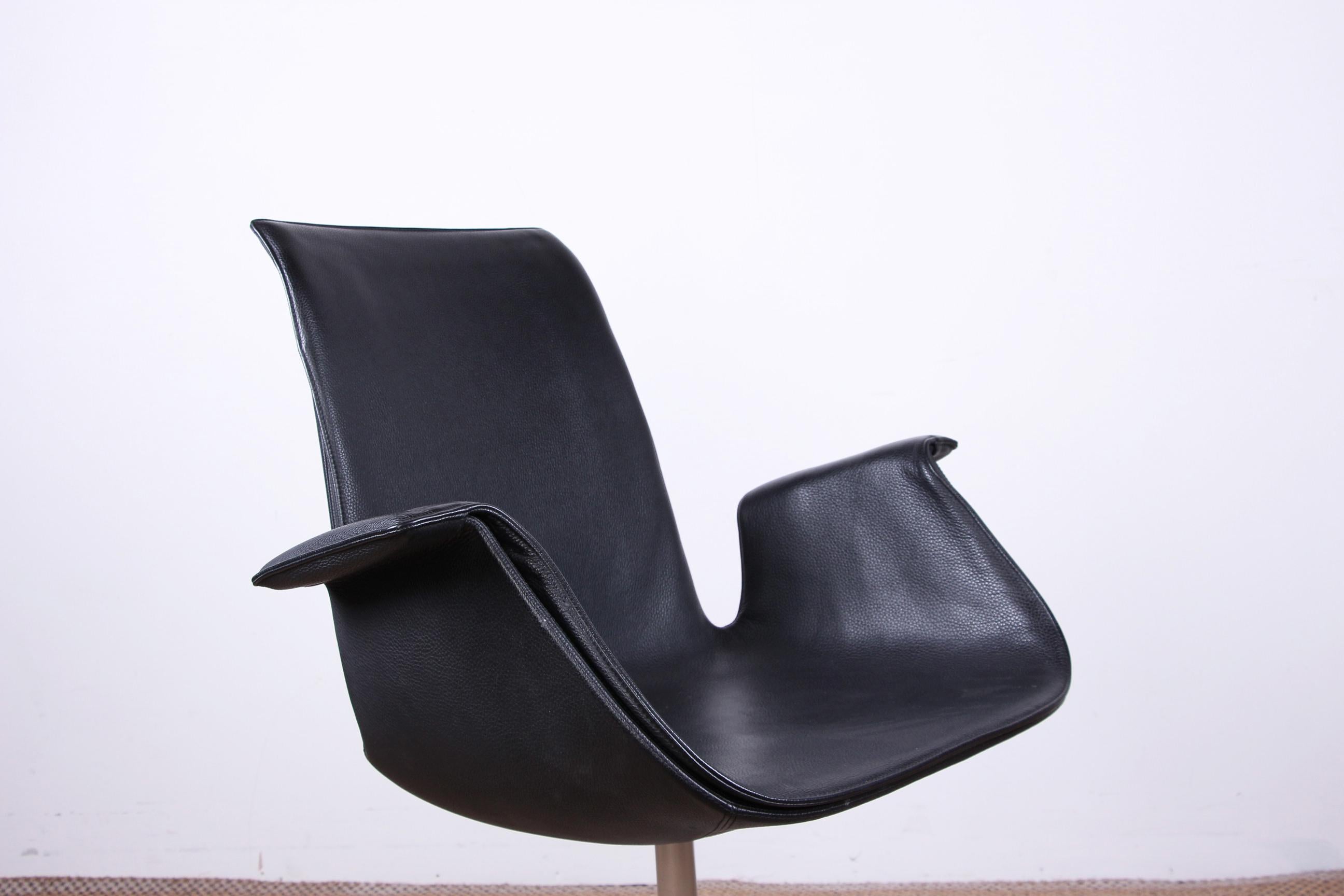 Danish Leather and Steel Armchair, Model FK 6725 by Preben Fabricius For Sale 4