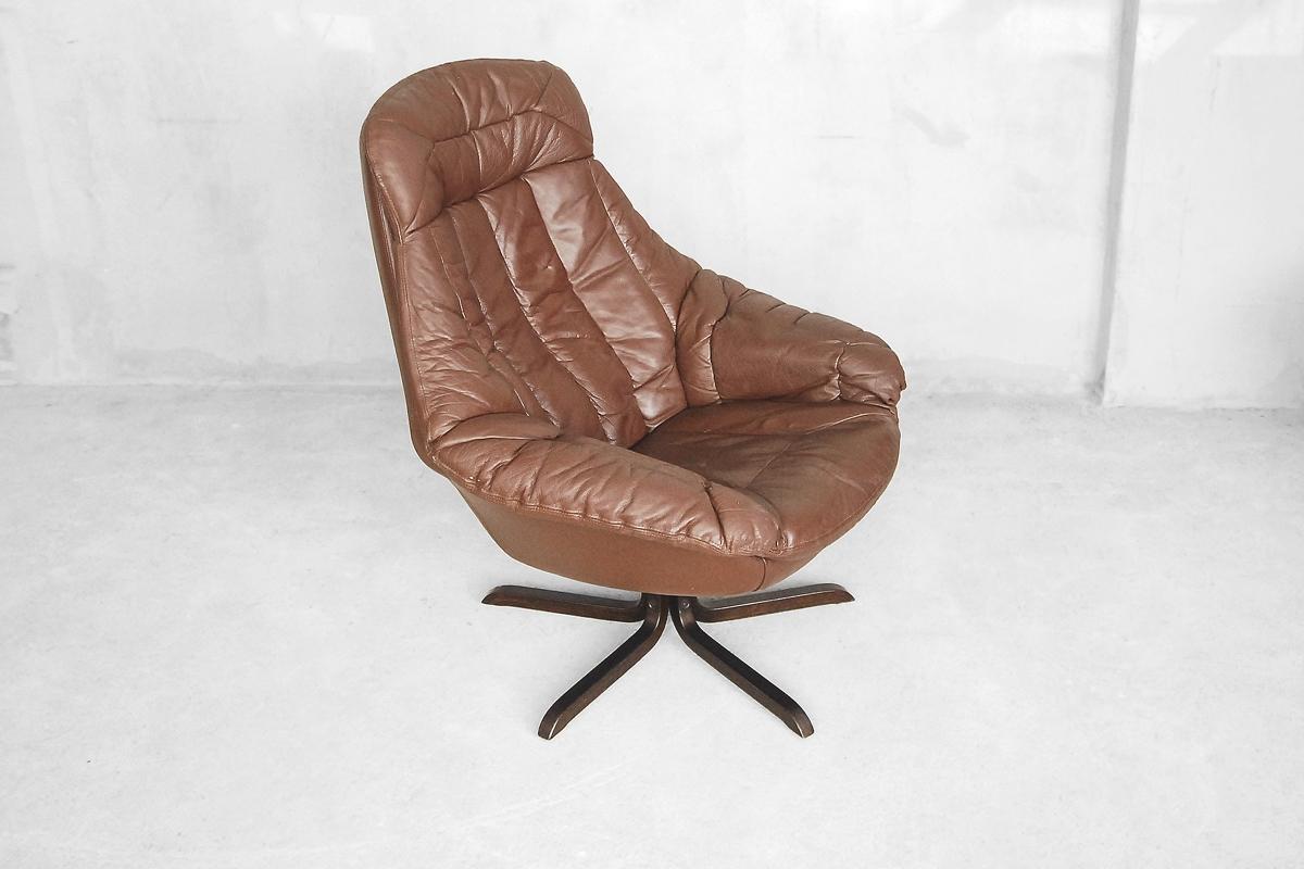 Danish Leather Chair by H. W. Klein for Bramin, 1960s, Set of Two (Holzarbeit)