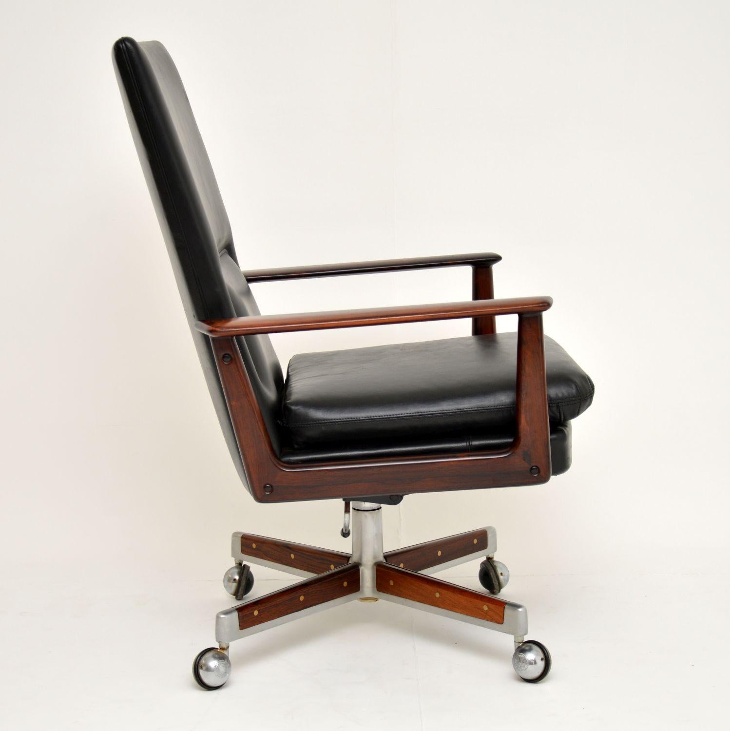 Danish Leather Desk Chair by Arne Vodder 1