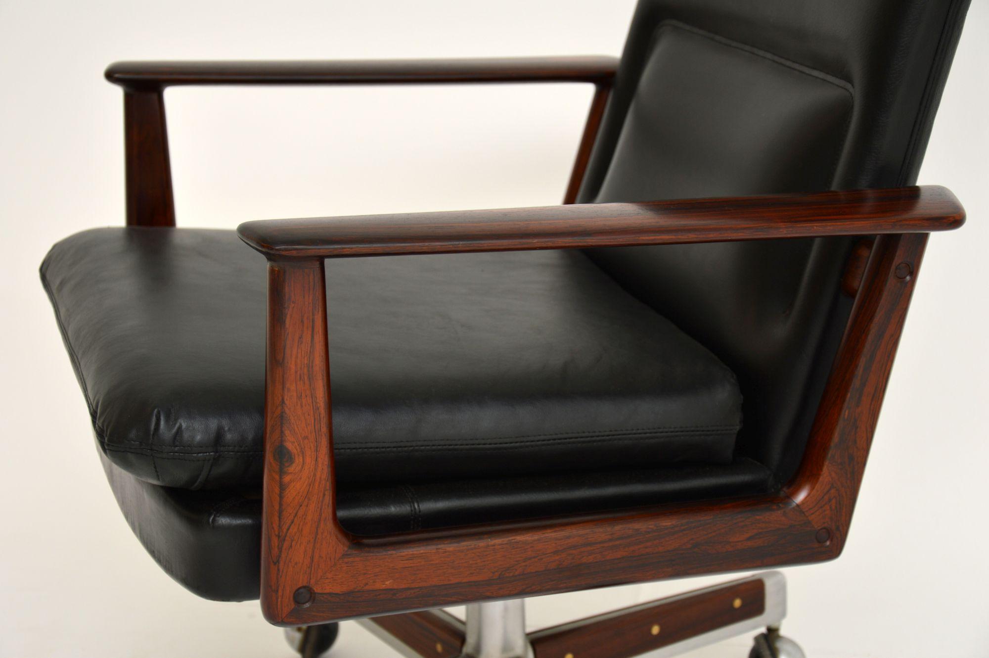 Danish Leather Desk Chair by Arne Vodder 2