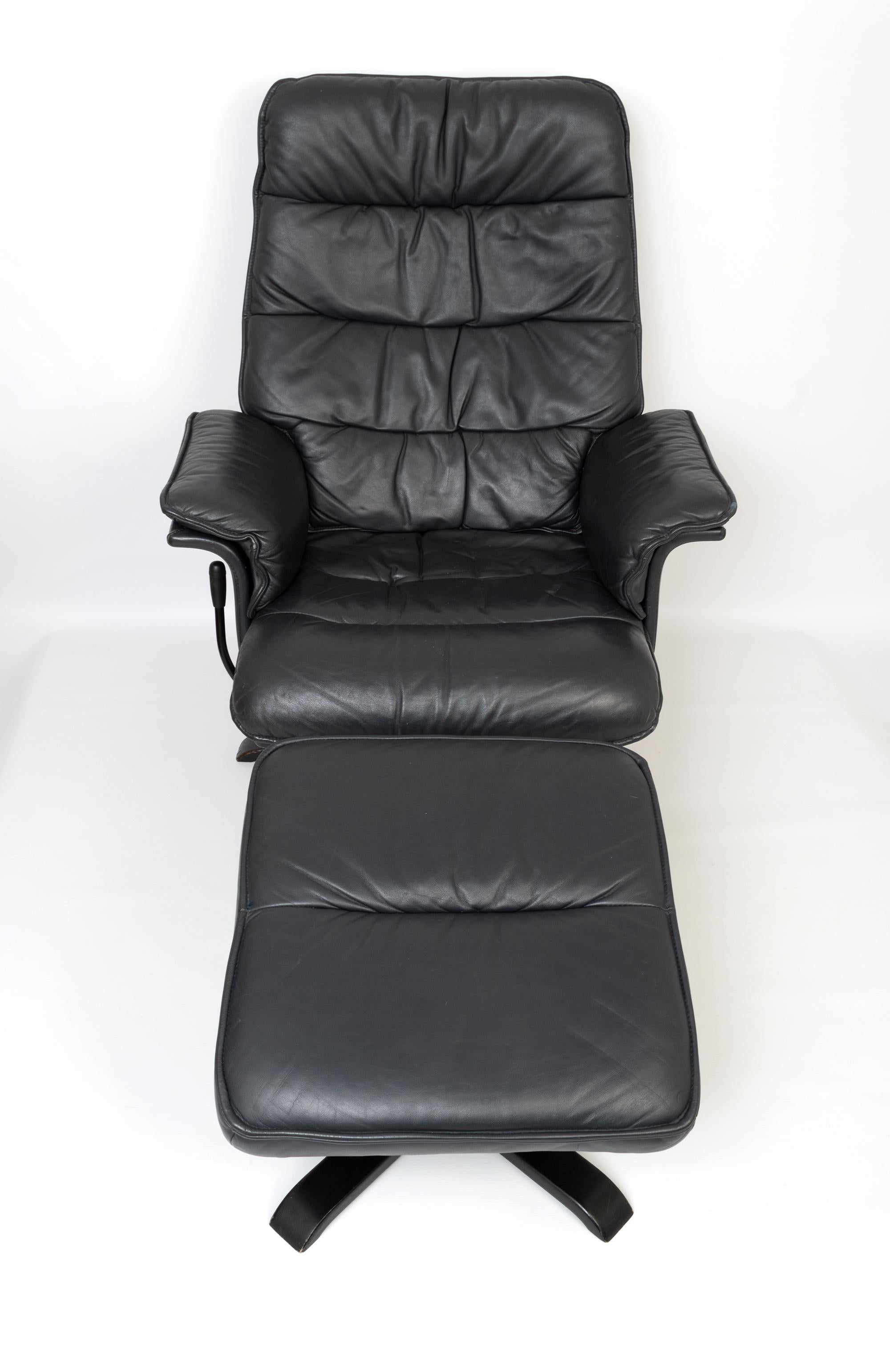 Mid-Century Modern Danish Leather Lounge Chair and Ottoman C.1970 For Sale