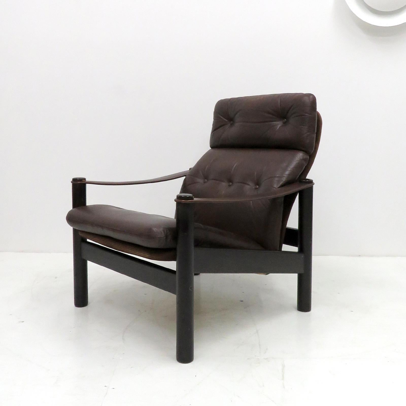 Scandinavian Modern Danish Leather Lounge Chairs by Ebbe Gehl & Søren Nissen, 1970 For Sale