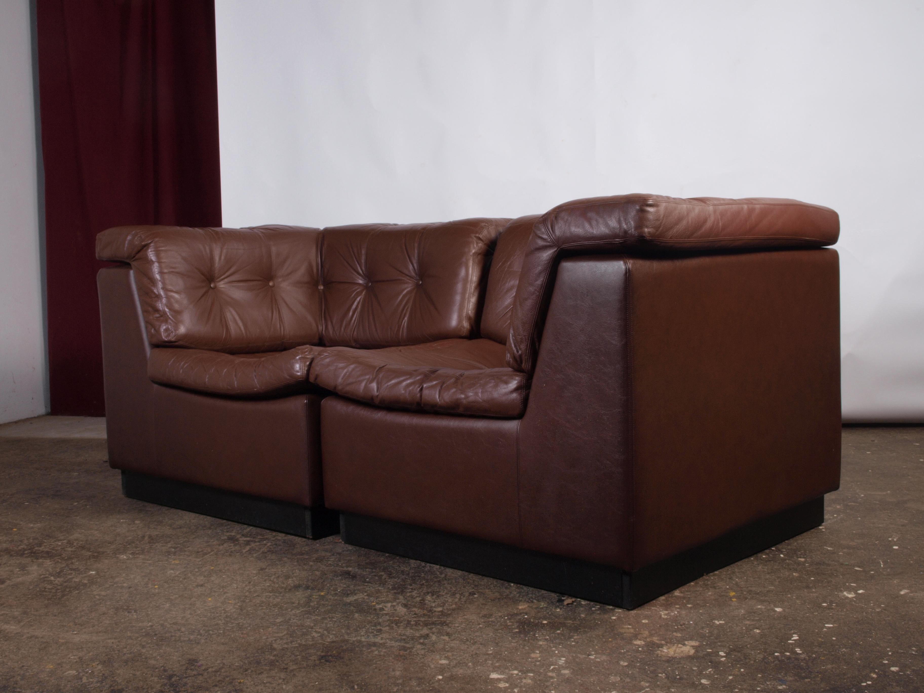 Danish Leather Modular sofa, 1960s Denmark For Sale 5
