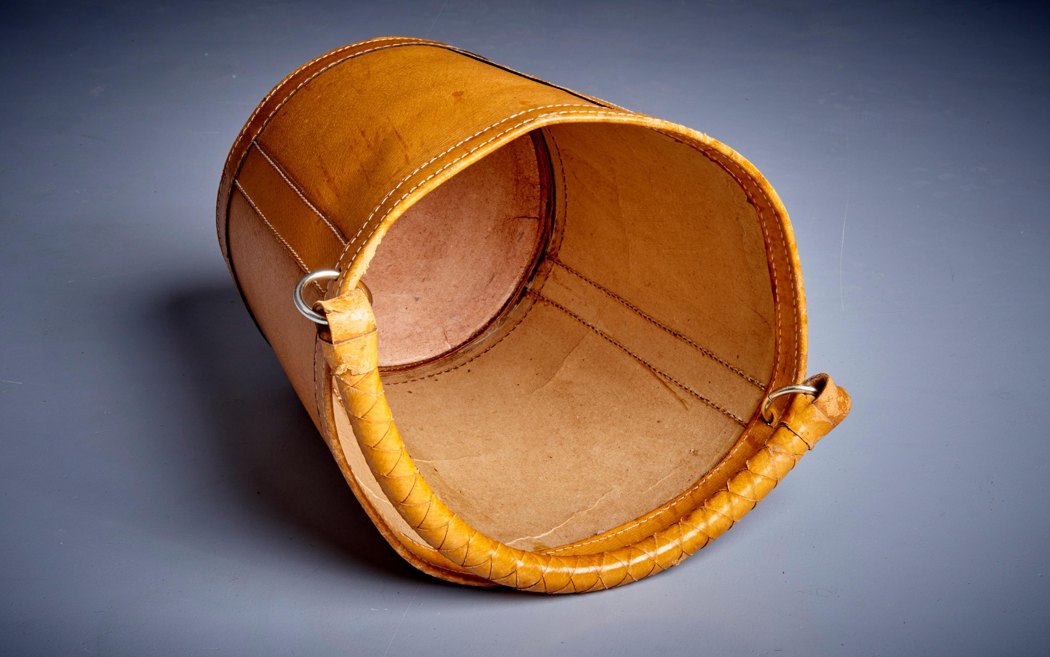 Danish Leather Paper Basket with Handle, 1960s For Sale 1