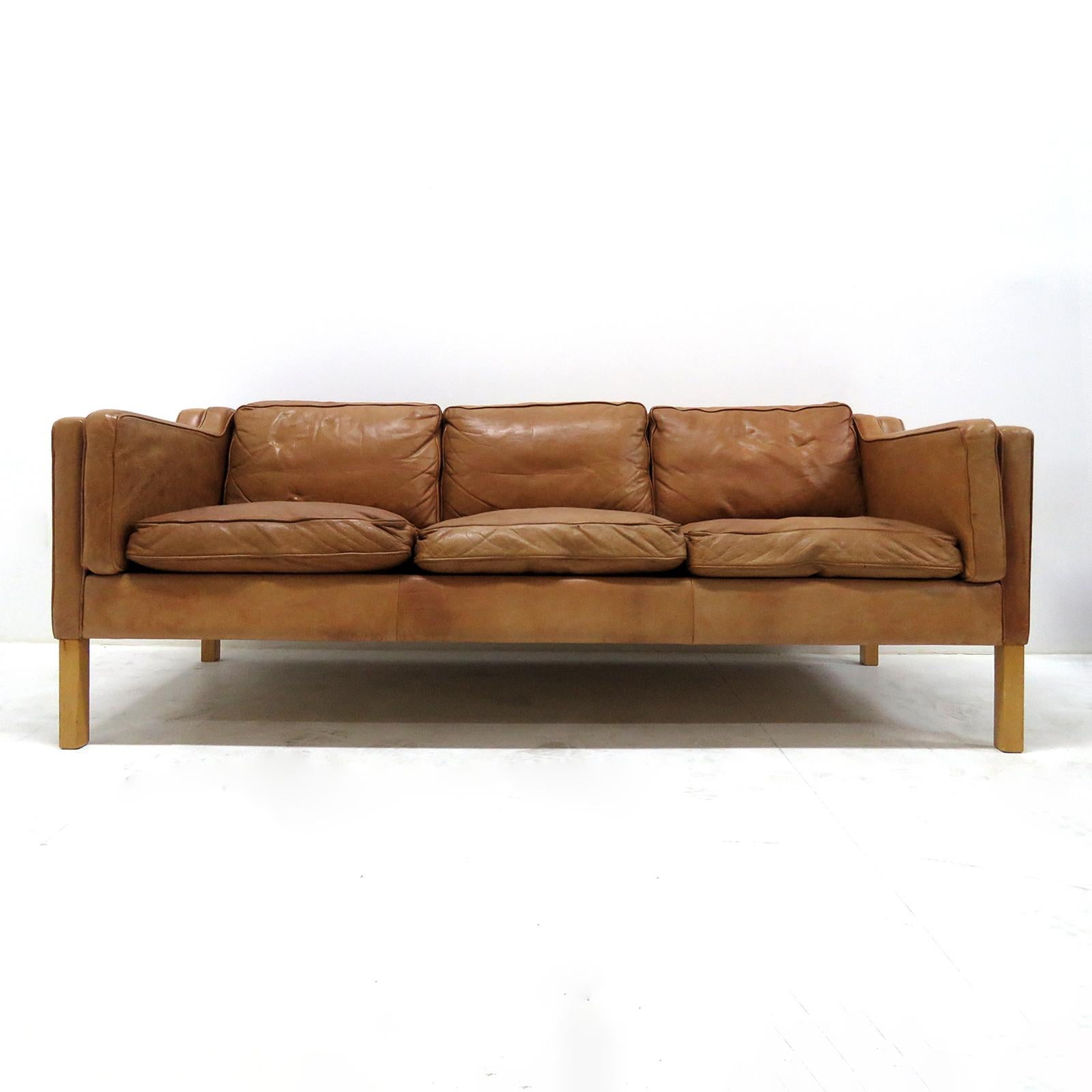 Wonderful 1960s, Danish 3-seat sofa in style of Borge Mogensen, in cognac colored leather on beech frame.