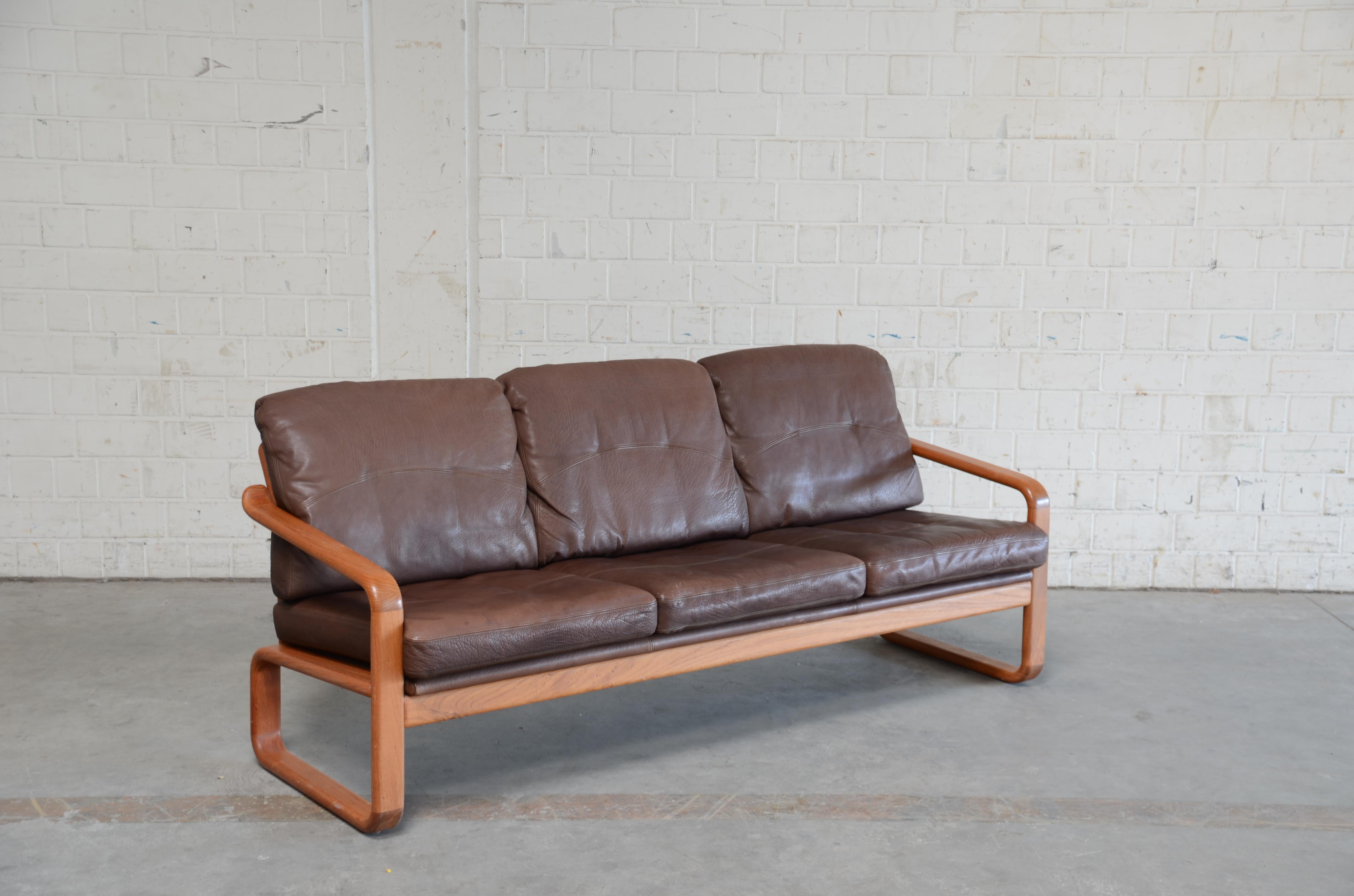 Danish Leather Sofa Holstebro 2