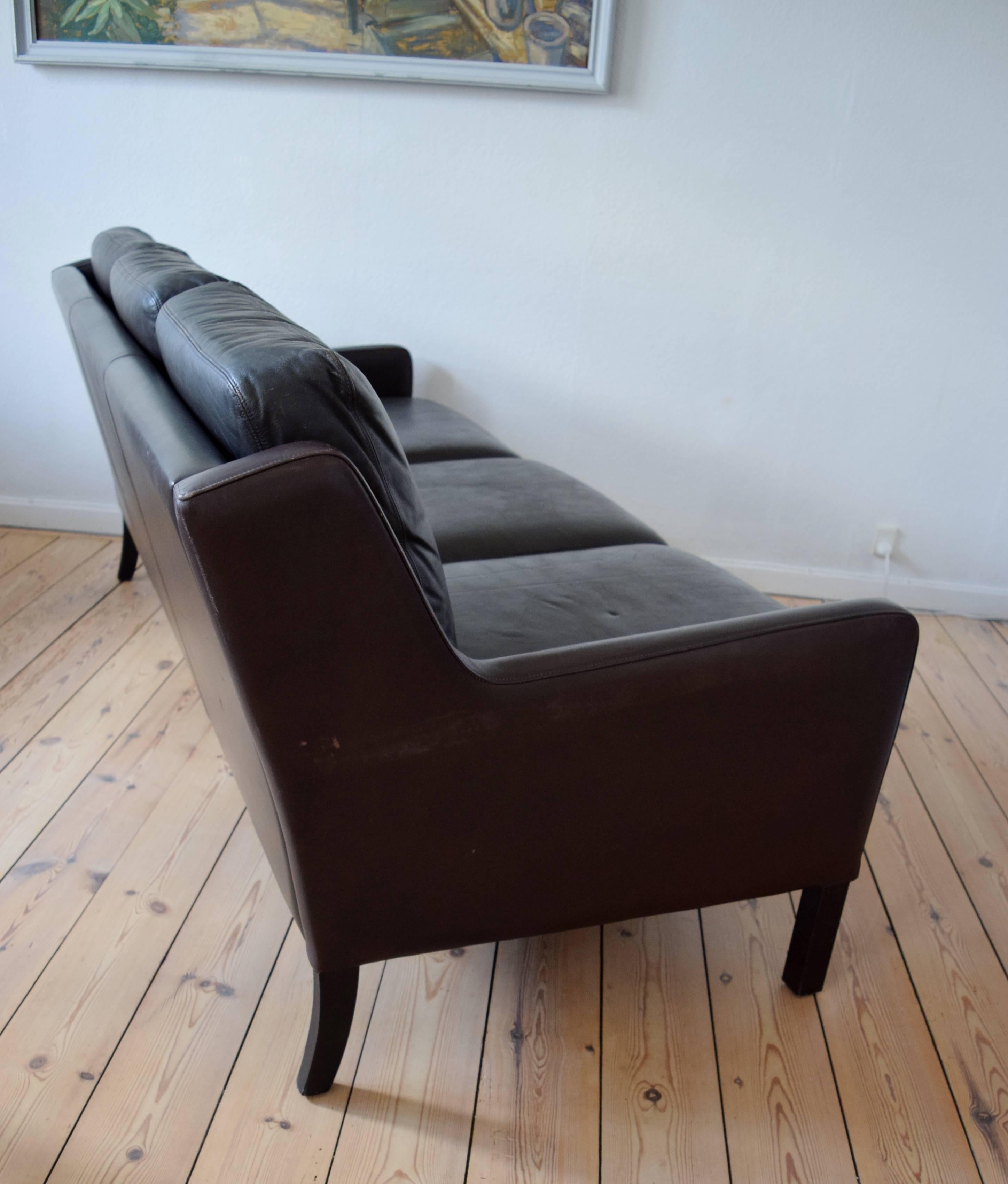 Danish Leather Sofa, 1960s 7