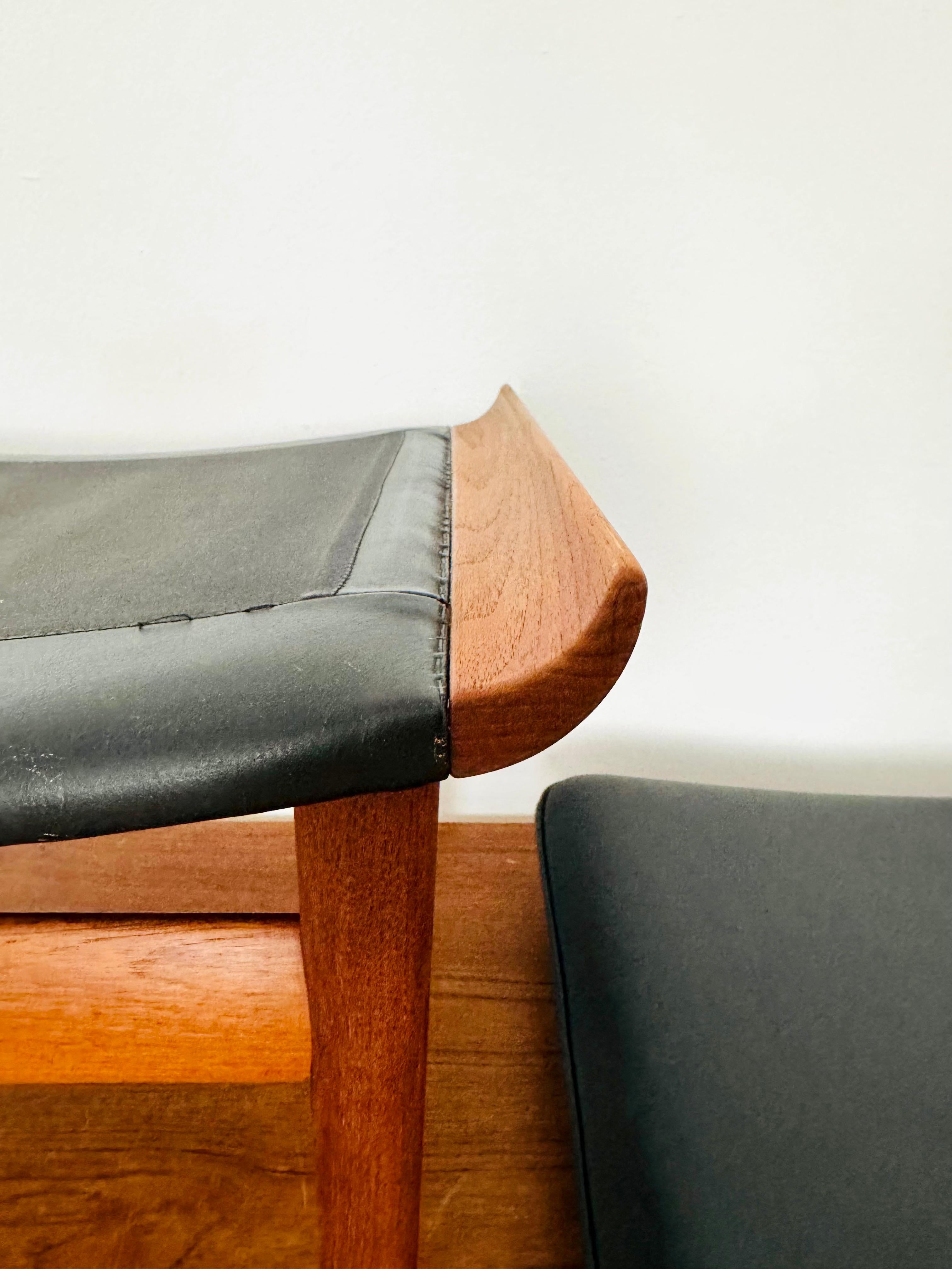 Danish Leather Stool by Finn Juhl for France and Son For Sale 8
