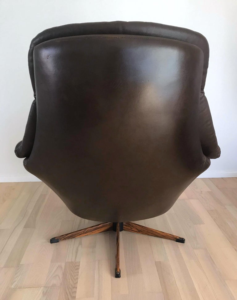 Danish Leather Swivel Lounge Chair by H.W. Klein for Bramin at 1stDibs hw klein lounge chair