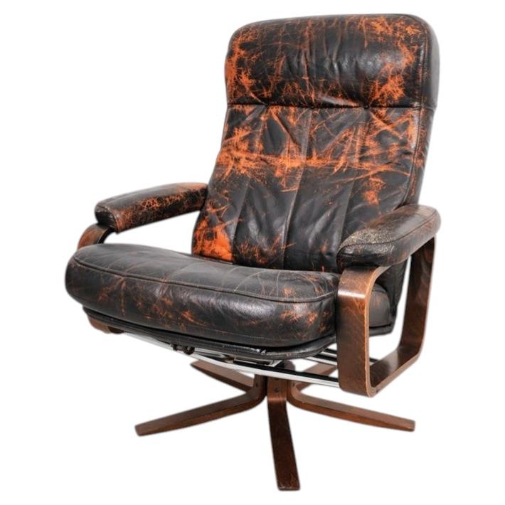 Danish Leather Swivel Lounge Chair in the Style of Henri Martin, 1960s For Sale