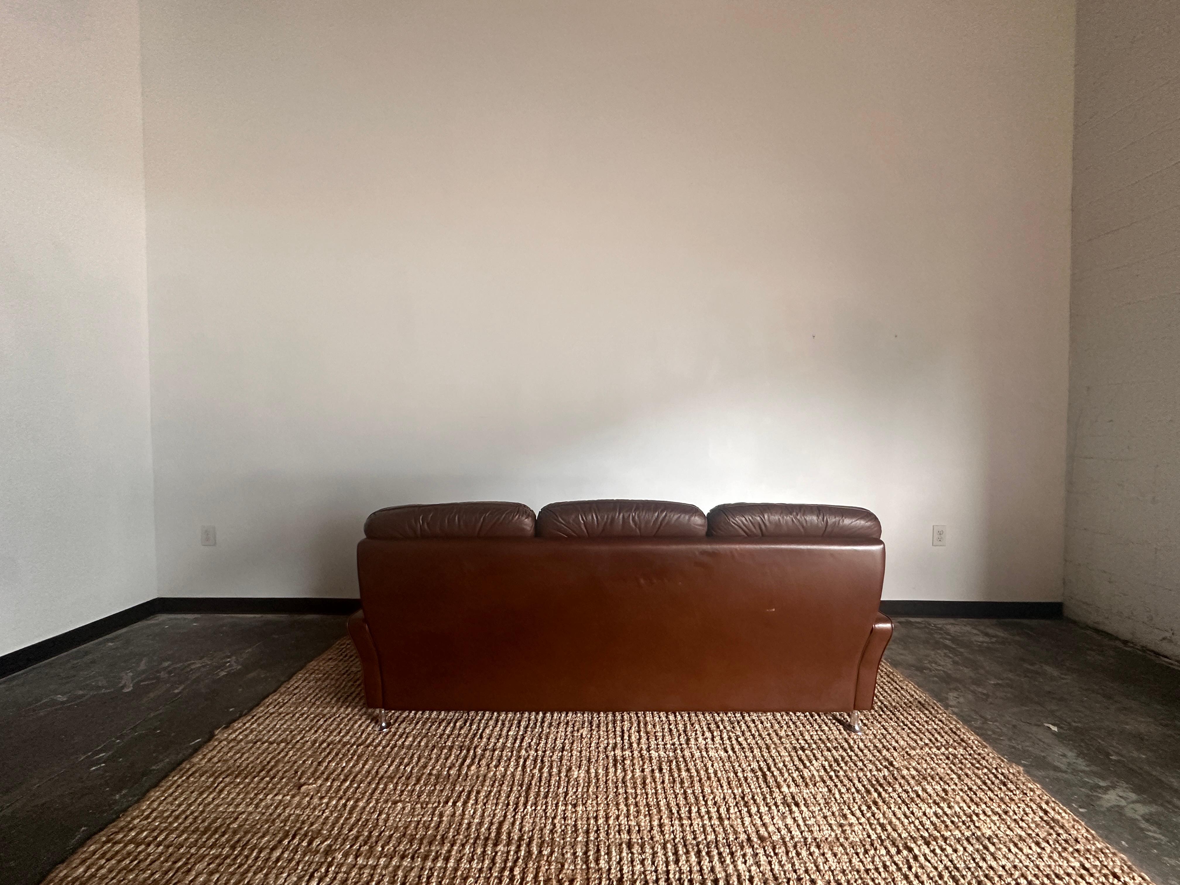Danish Leather Three-Seater Sofa In Good Condition In Nashville, TN
