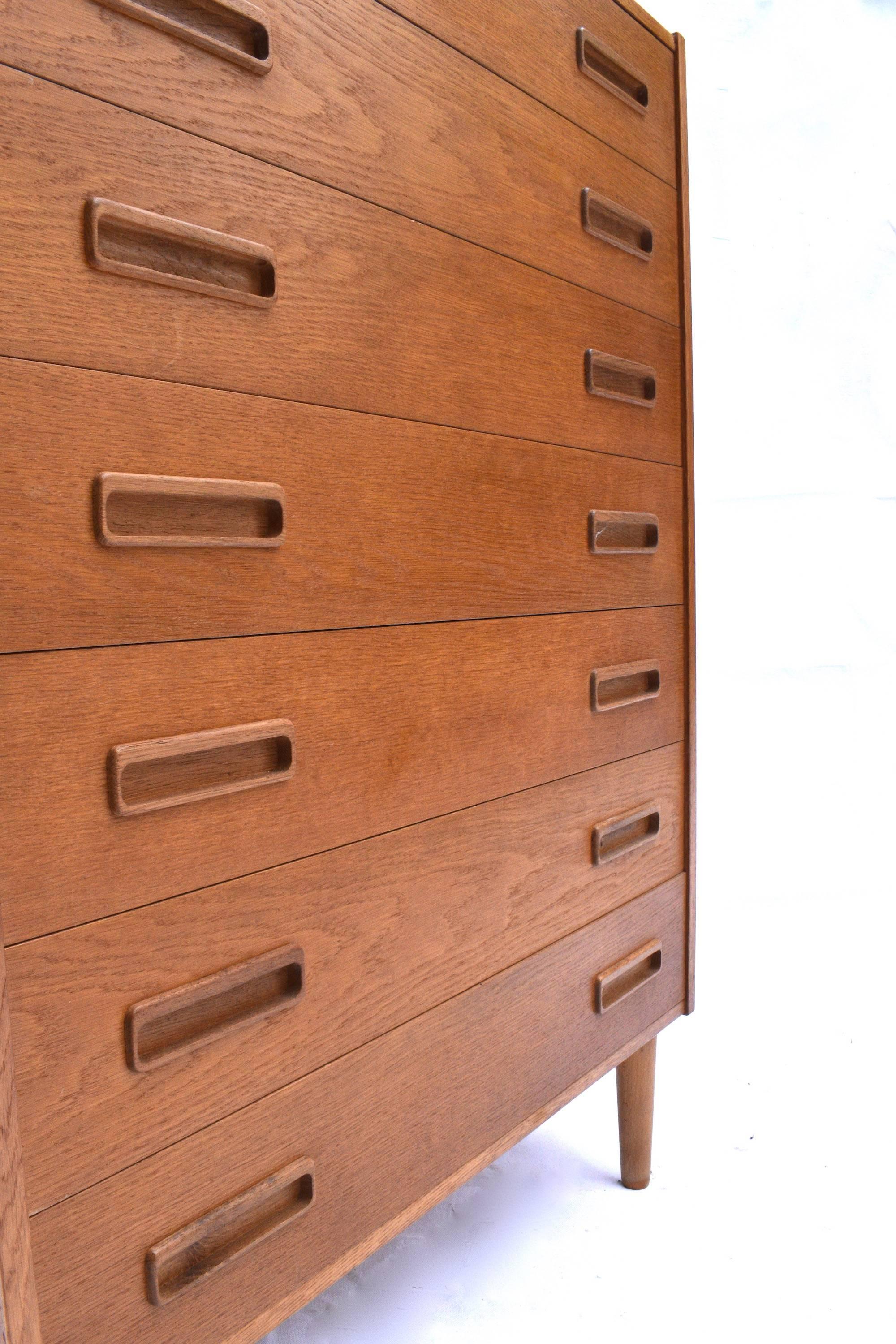 light oak chest of drawers