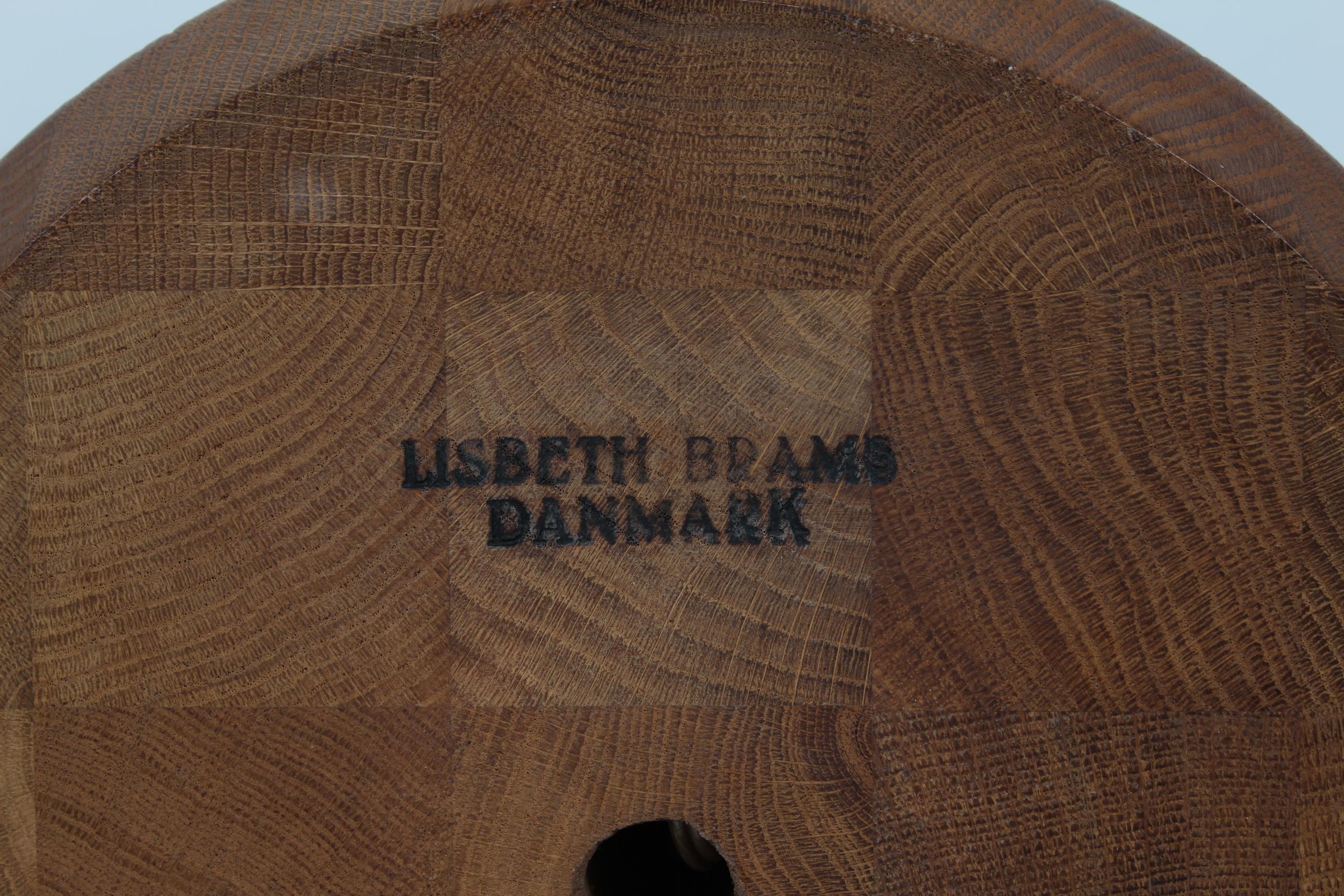 Lampadaire danois Lisbeth Brams en teck tourné à la main avec nouvel abat-jour des années 1960 en vente 4