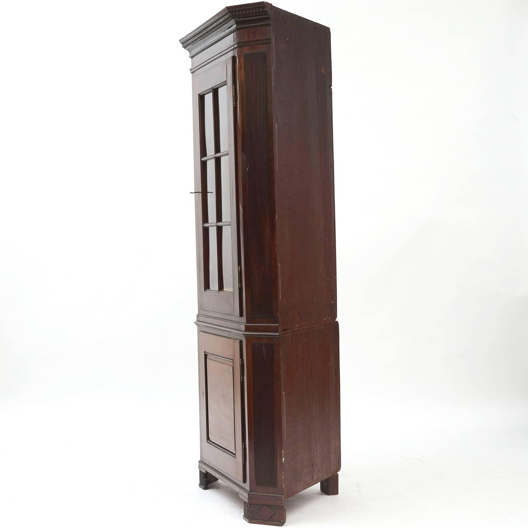 Antique Danish Louis XVI Mahogany Corner Cabinet, Copenhagen 1780-1790 7