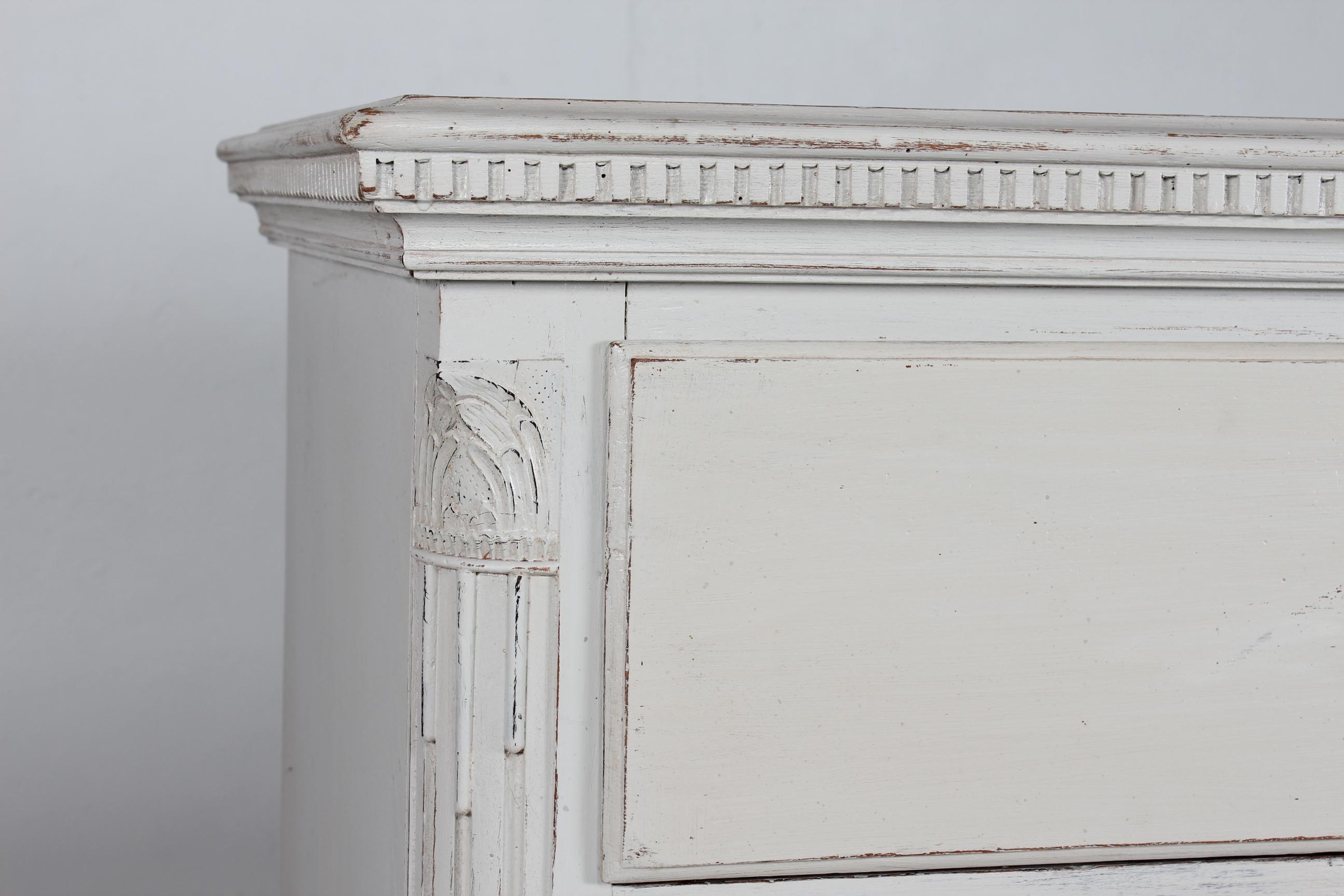 Pine Danish Louis XVI Style Chest of Drawers with Gray Paint and Patina, 19th Century For Sale